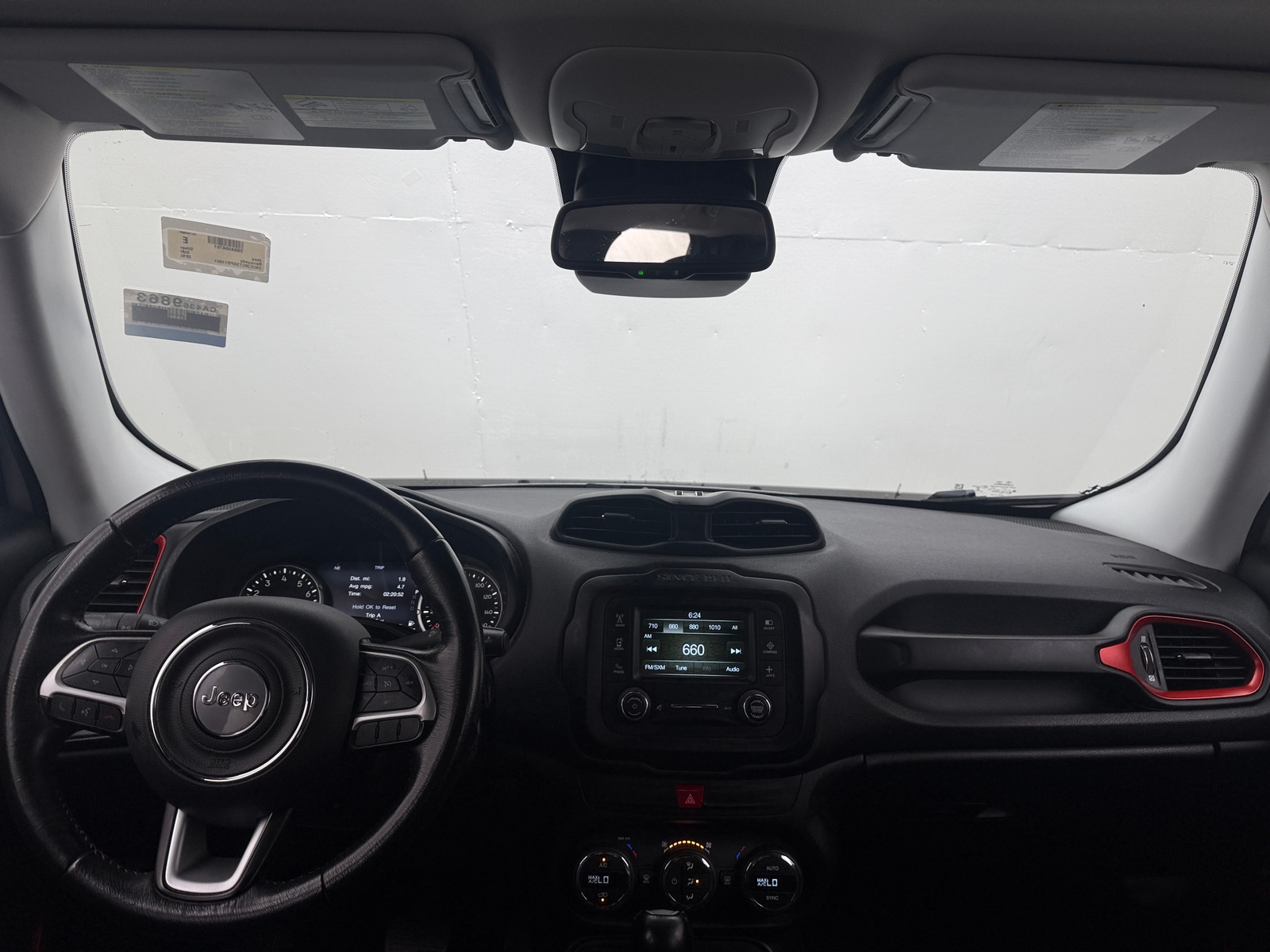 Thumbnail: 2016 Jeep Renegade - 3