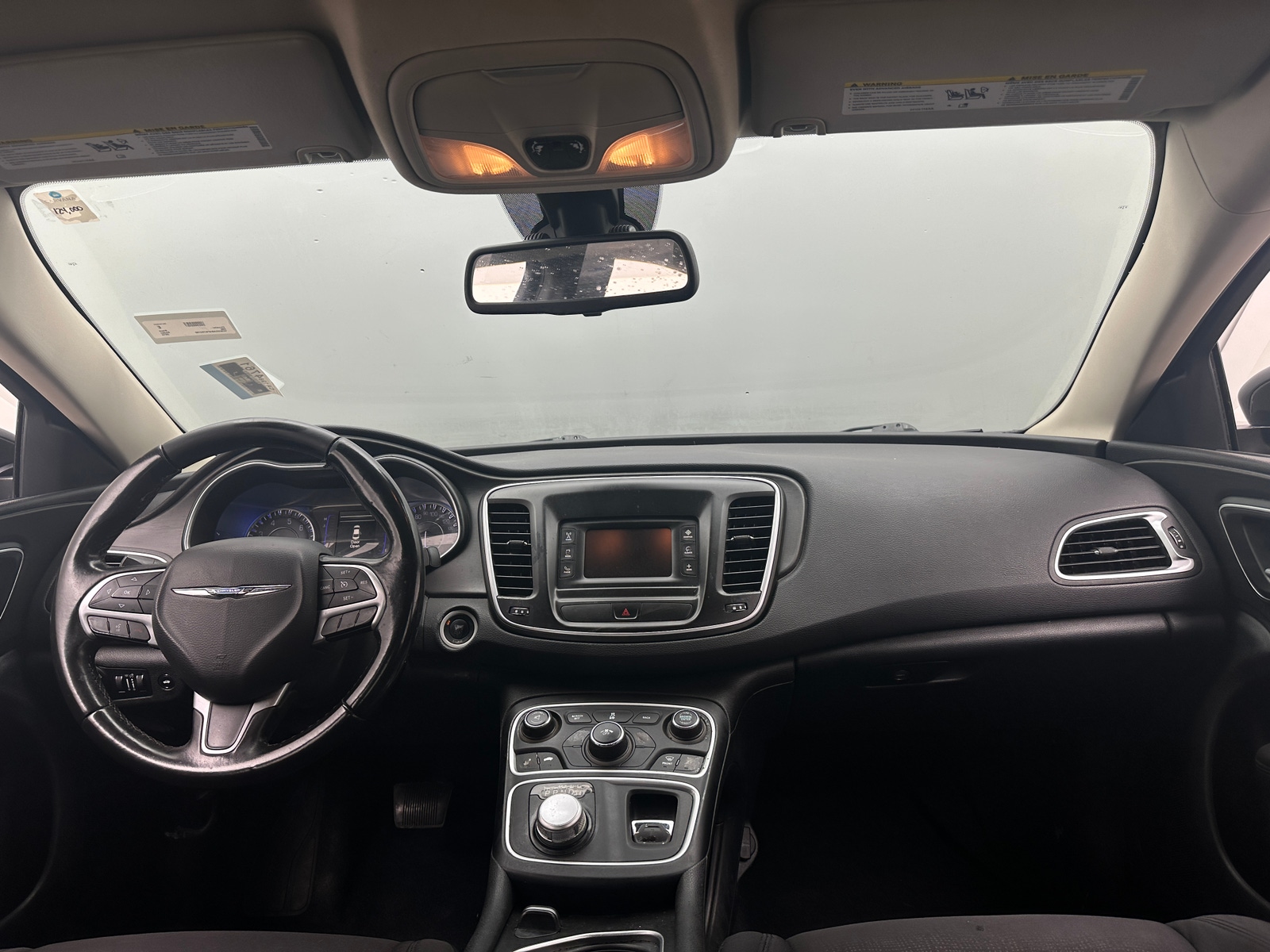 Thumbnail: 2015 Chrysler 200 - 3