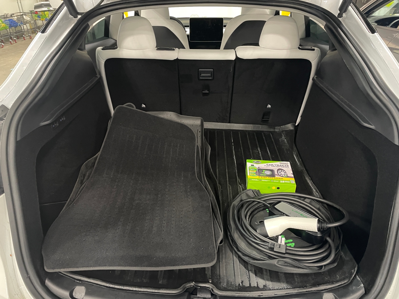 Thumbnail: 2023 Tesla Model Y - 6