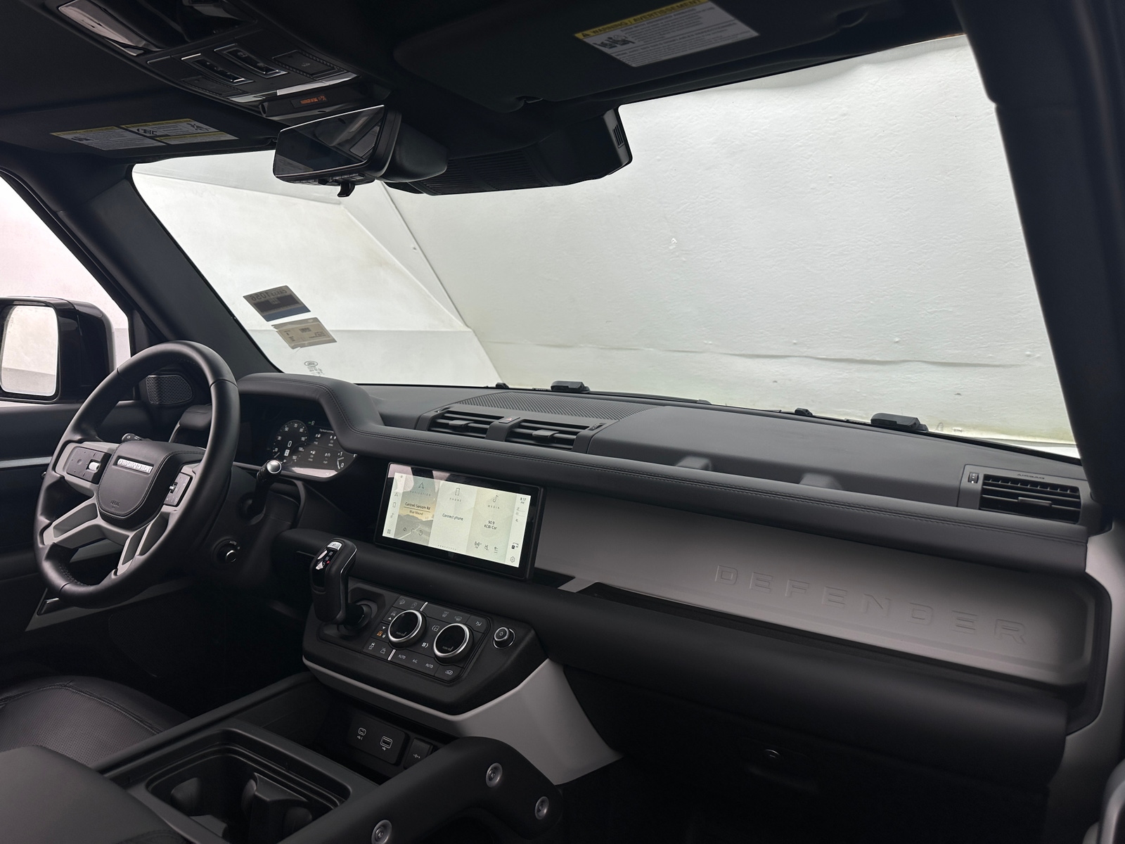 Thumbnail: 2024 Land Rover Defender - 2