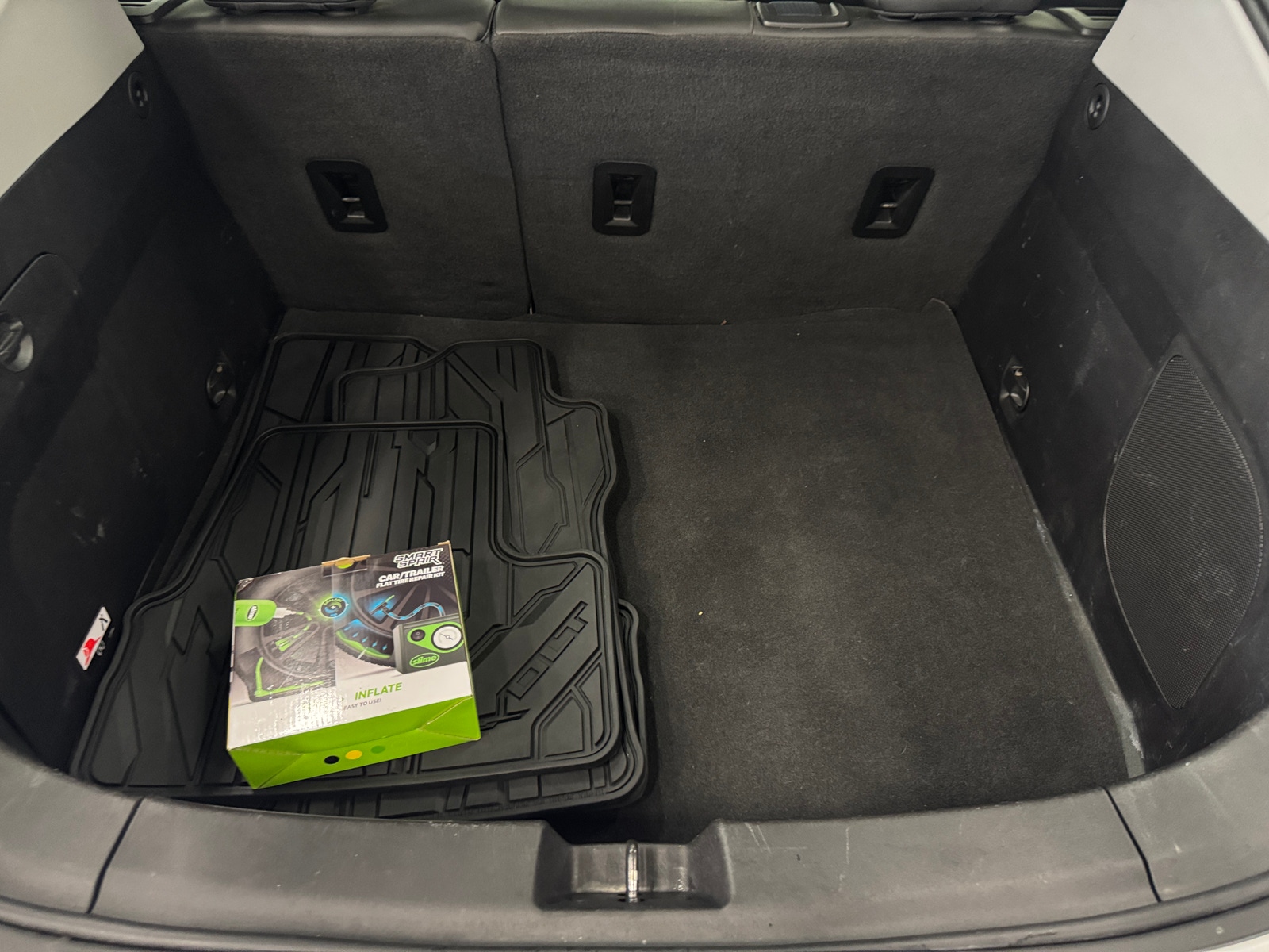 Thumbnail: 2018 Chevrolet Volt - 6