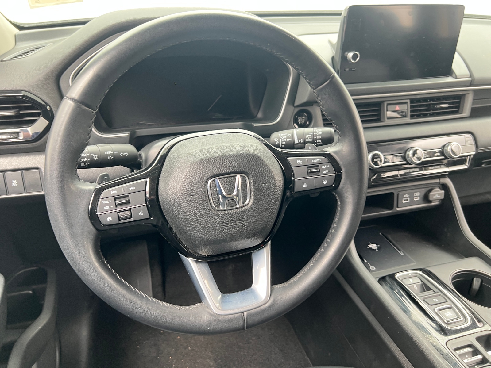 Thumbnail: 2023 Honda Pilot - 4