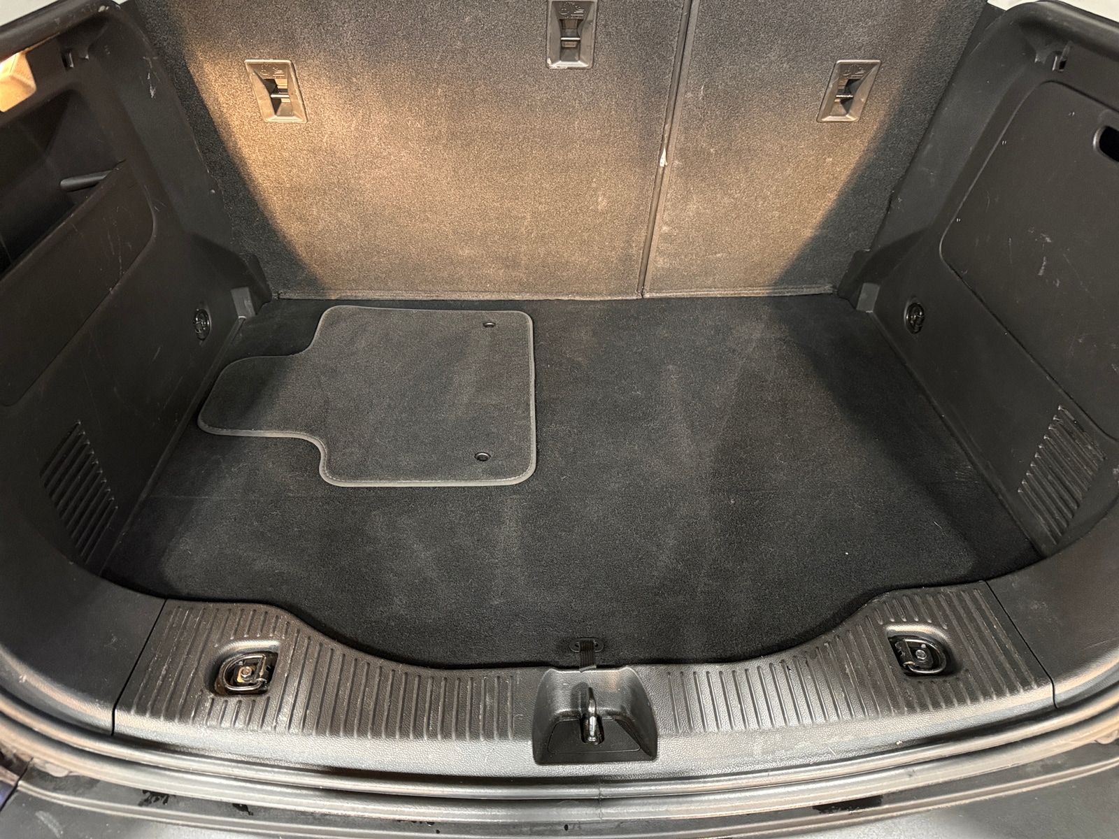 Thumbnail: 2016 Buick Encore - 6