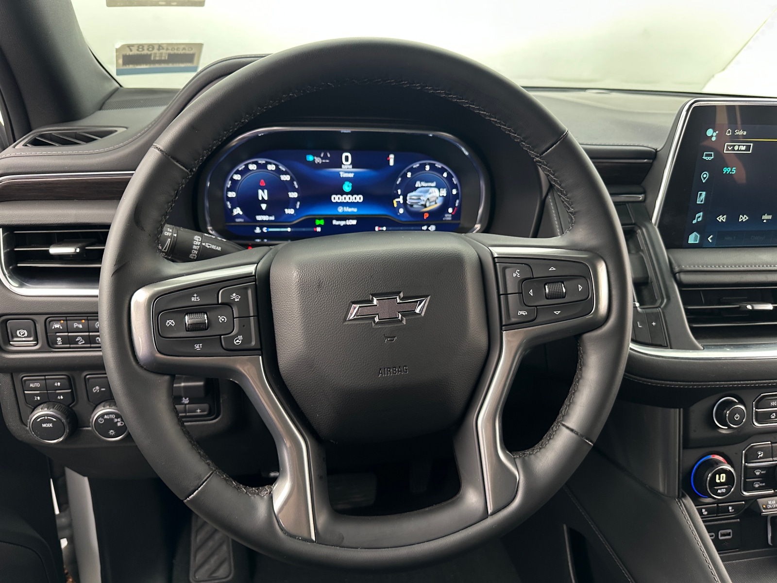 Thumbnail: 2024 Chevrolet Tahoe - 4