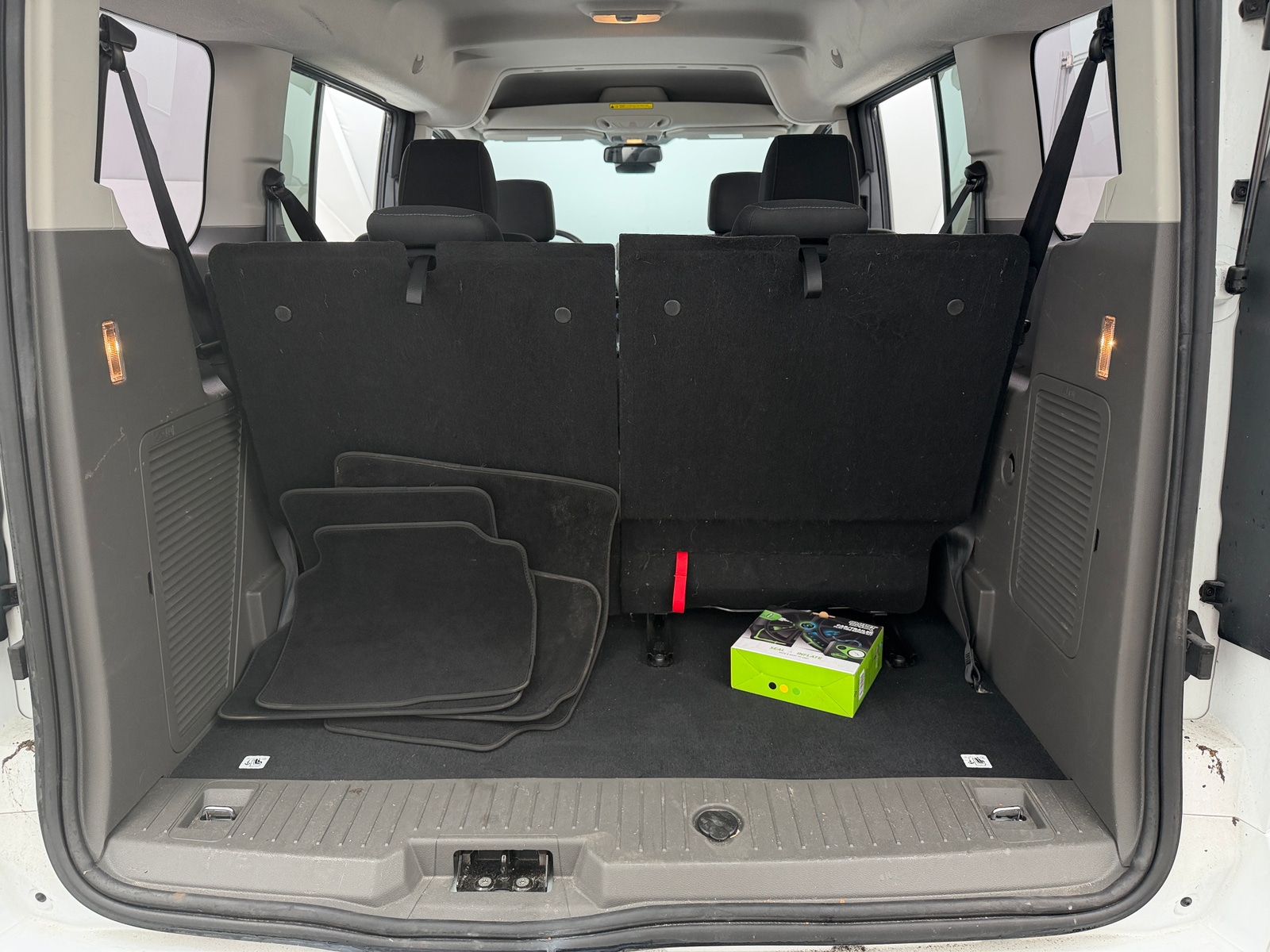 Thumbnail: 2021 Ford Transit Series - 7