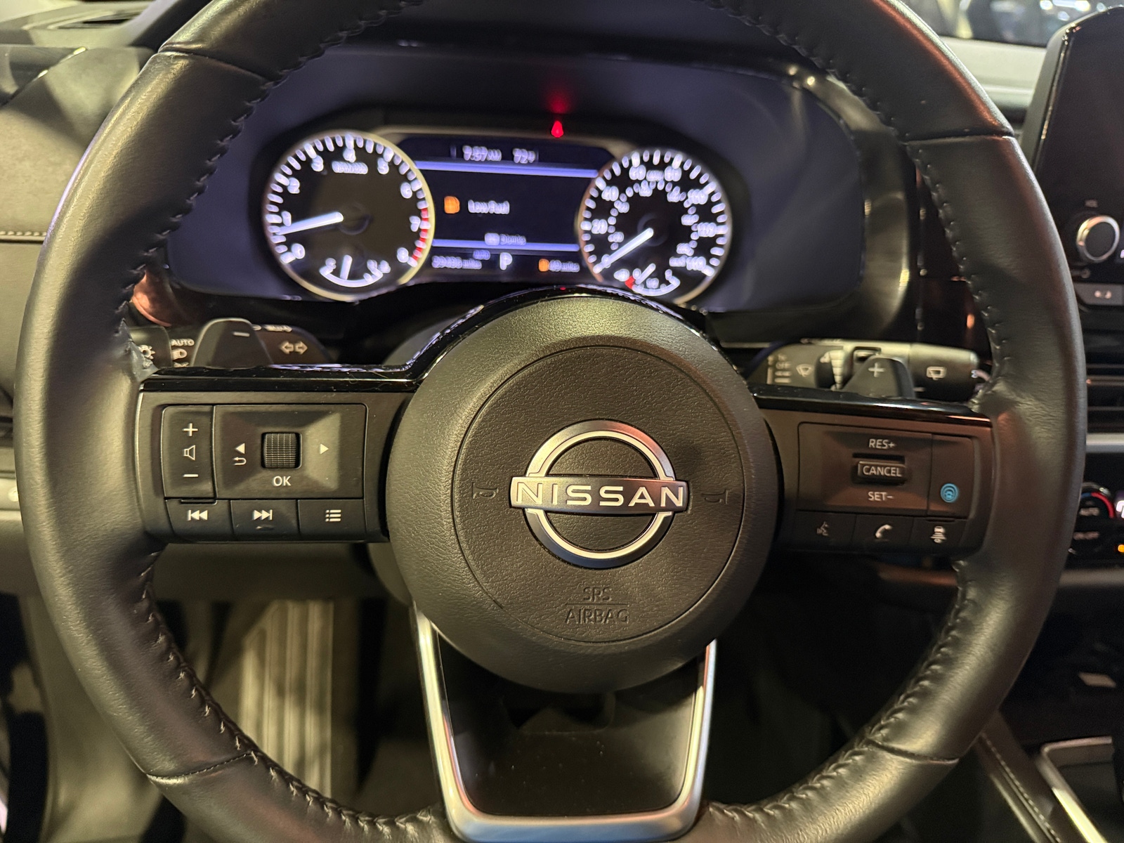 Thumbnail: 2022 Nissan Pathfinder - 5