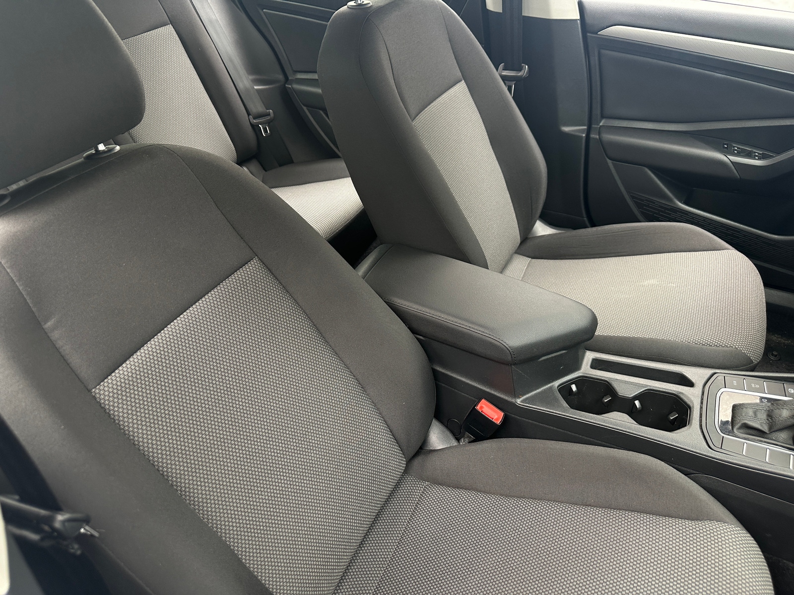 Thumbnail: 2021 Volkswagen Jetta - 2