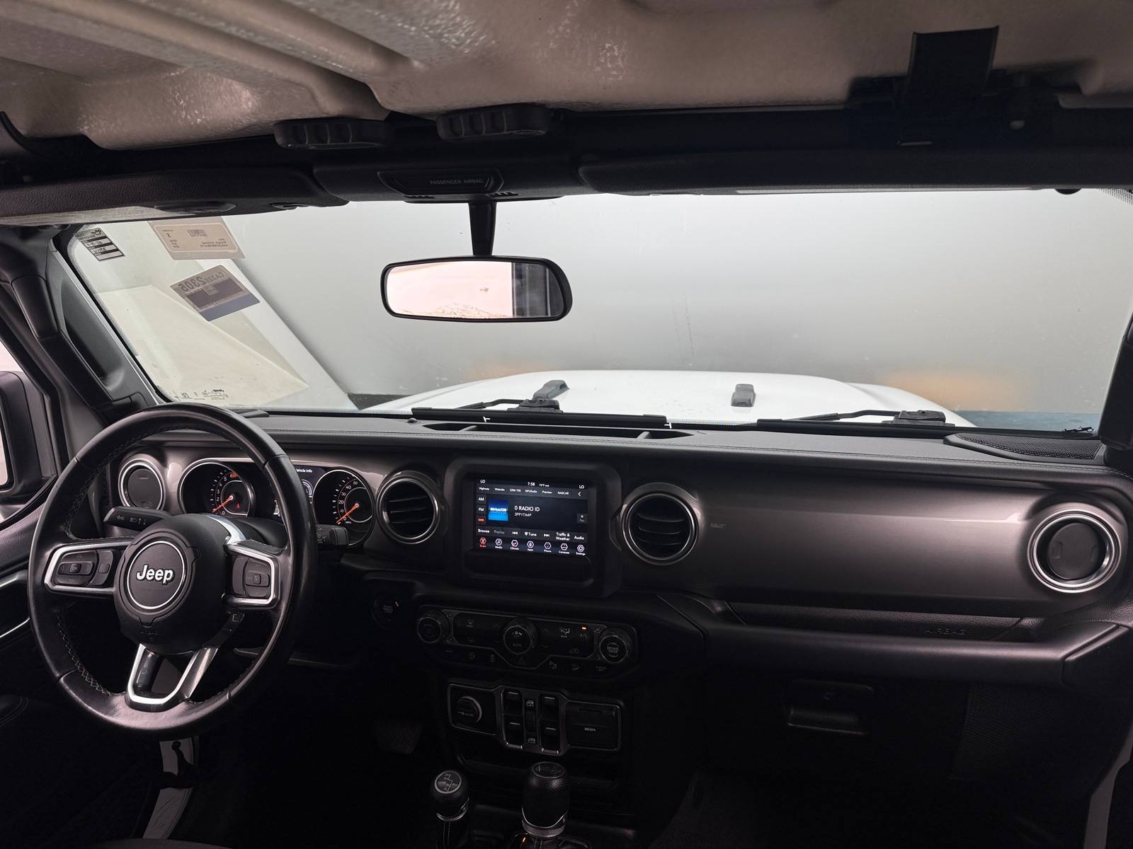 Thumbnail: 2019 Jeep Wrangler - 3