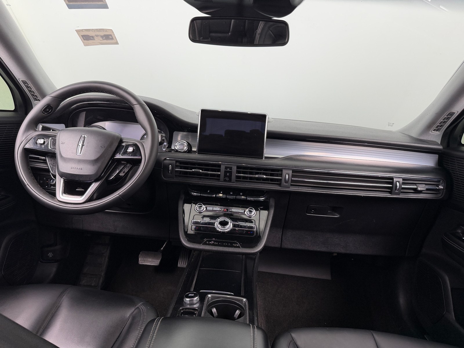 Thumbnail: 2022 Lincoln Corsair - 2