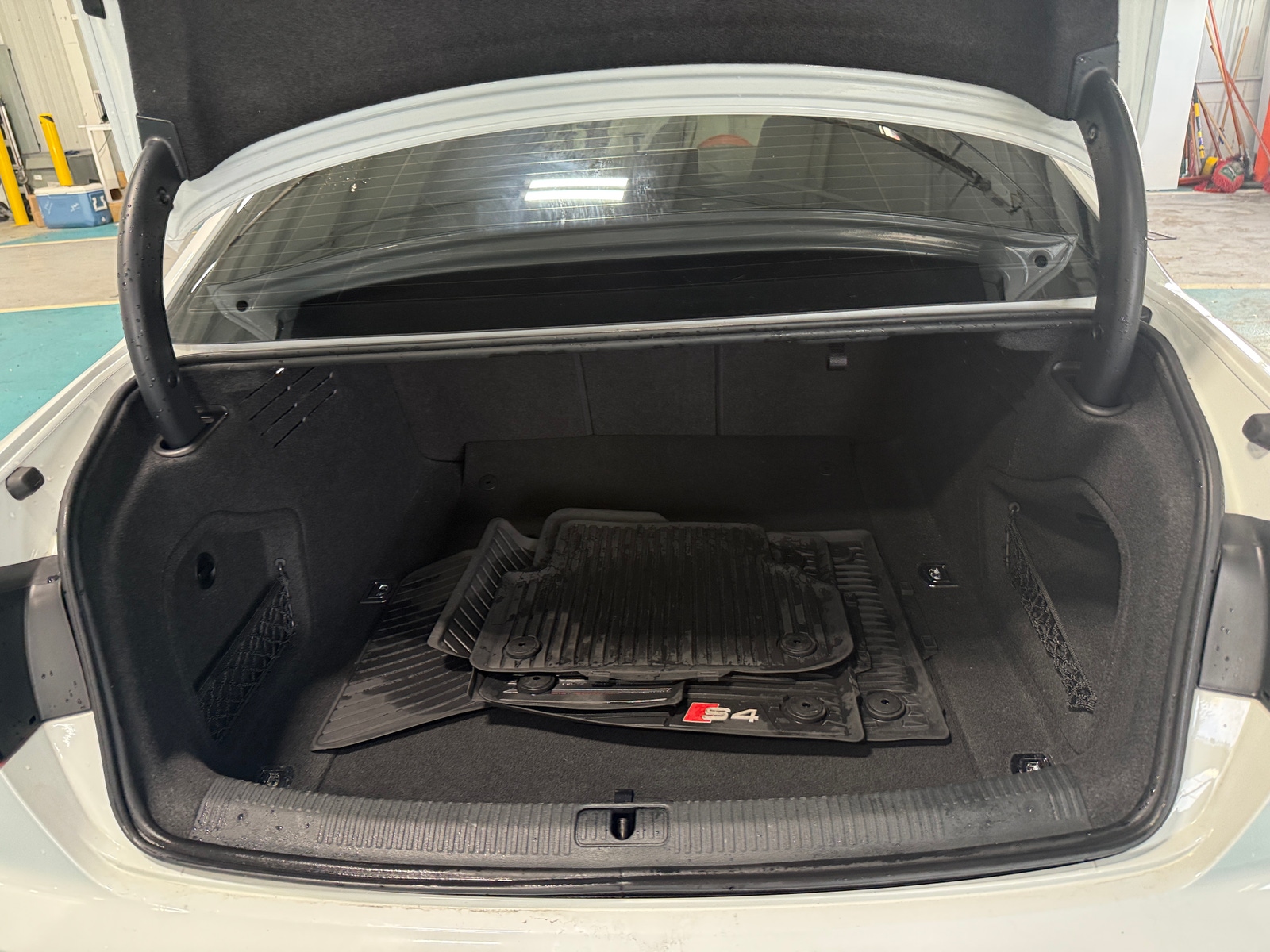 Thumbnail: 2018 Audi S4 - 6