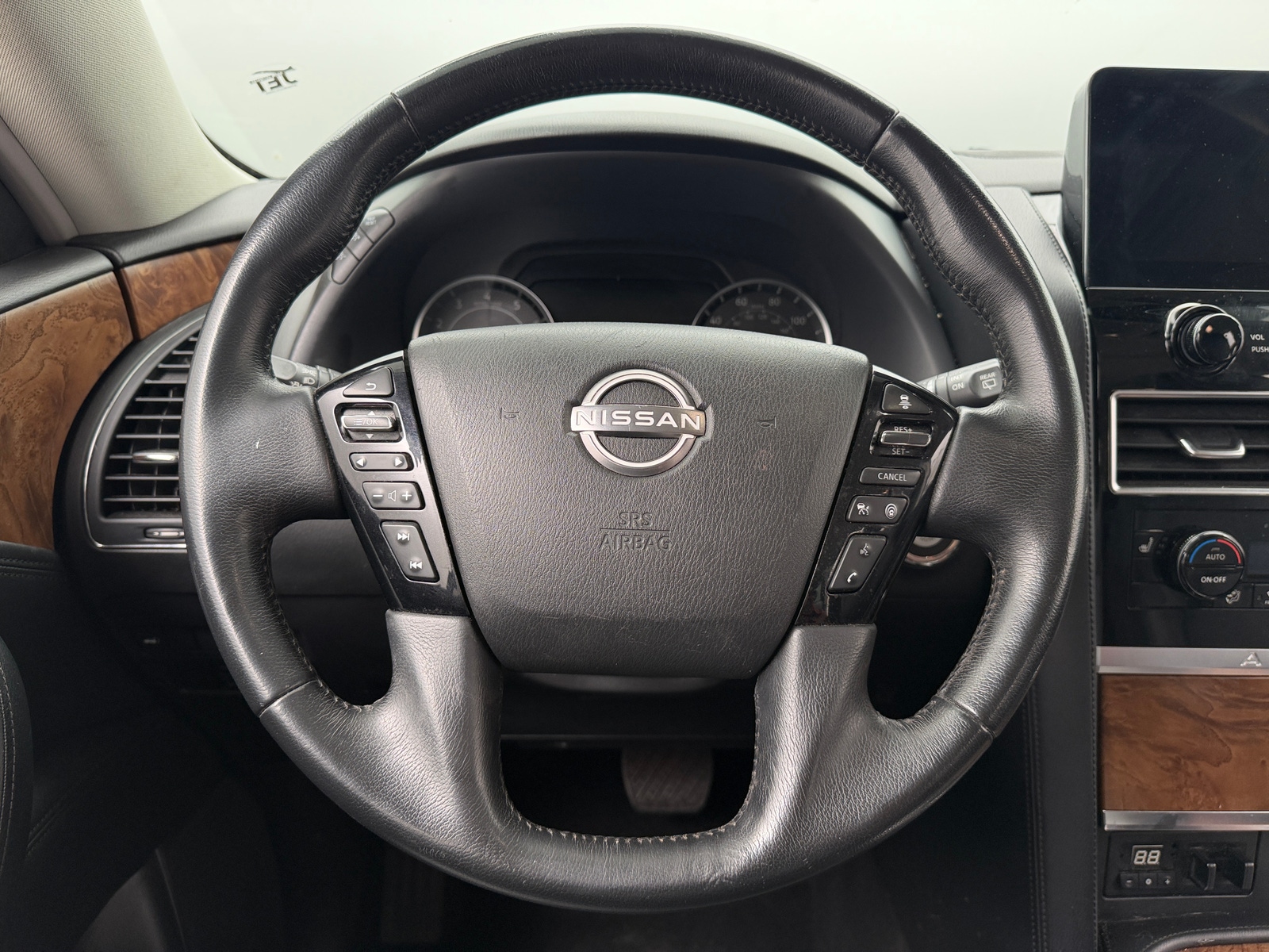 Thumbnail: 2022 Nissan Armada - 4