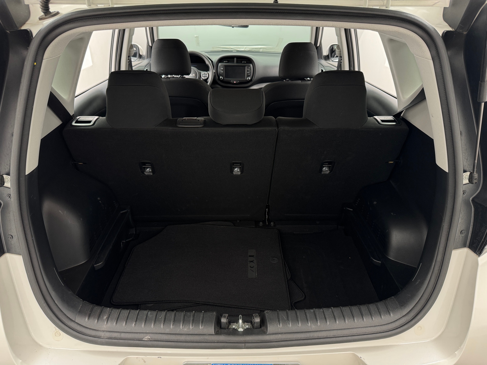 Thumbnail: 2025 Kia Soul - 7