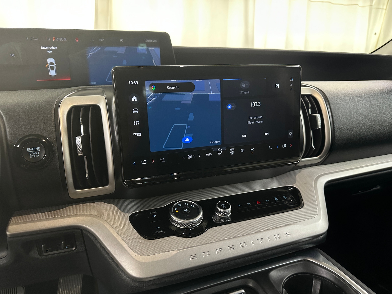 Thumbnail: 2025 Ford Expedition - 4