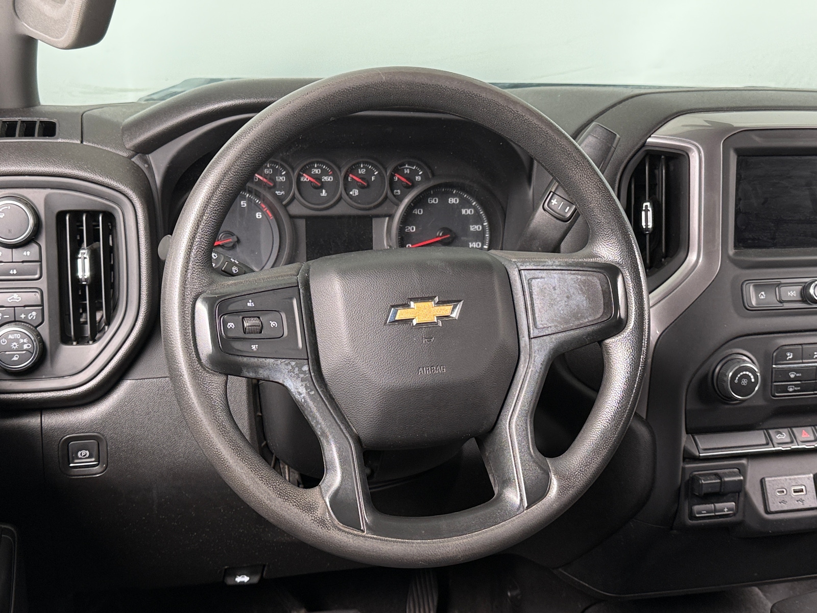 Thumbnail: 2023 Chevrolet Silverado 2500 - 5