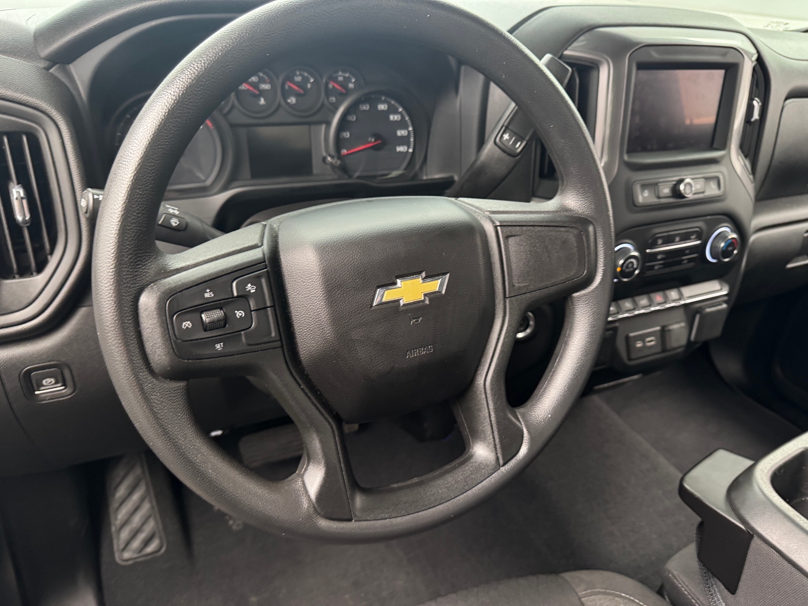 Thumbnail: 2023 Chevrolet Silverado 1500 - 5