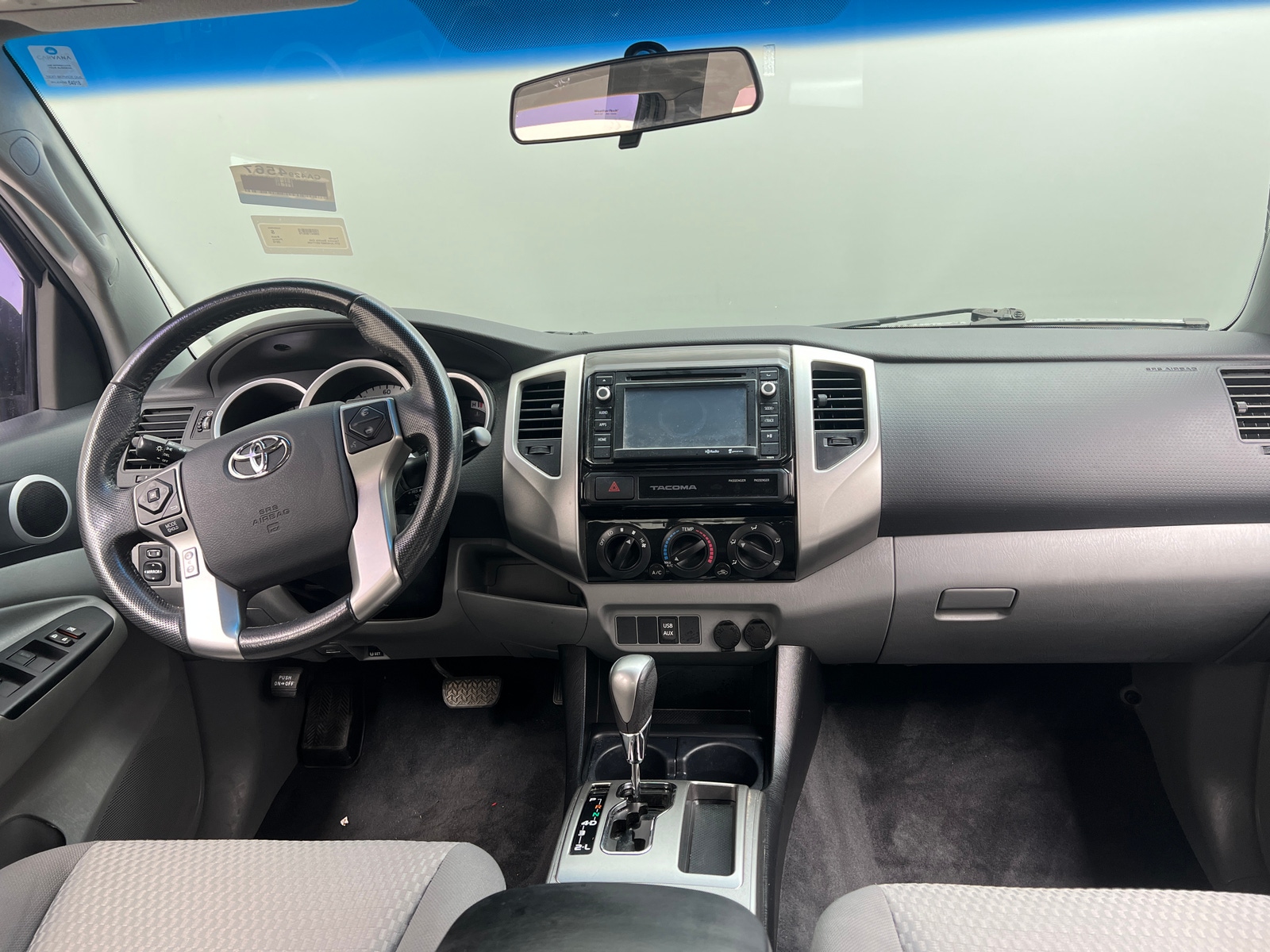 Thumbnail: 2015 Toyota Tacoma - 3