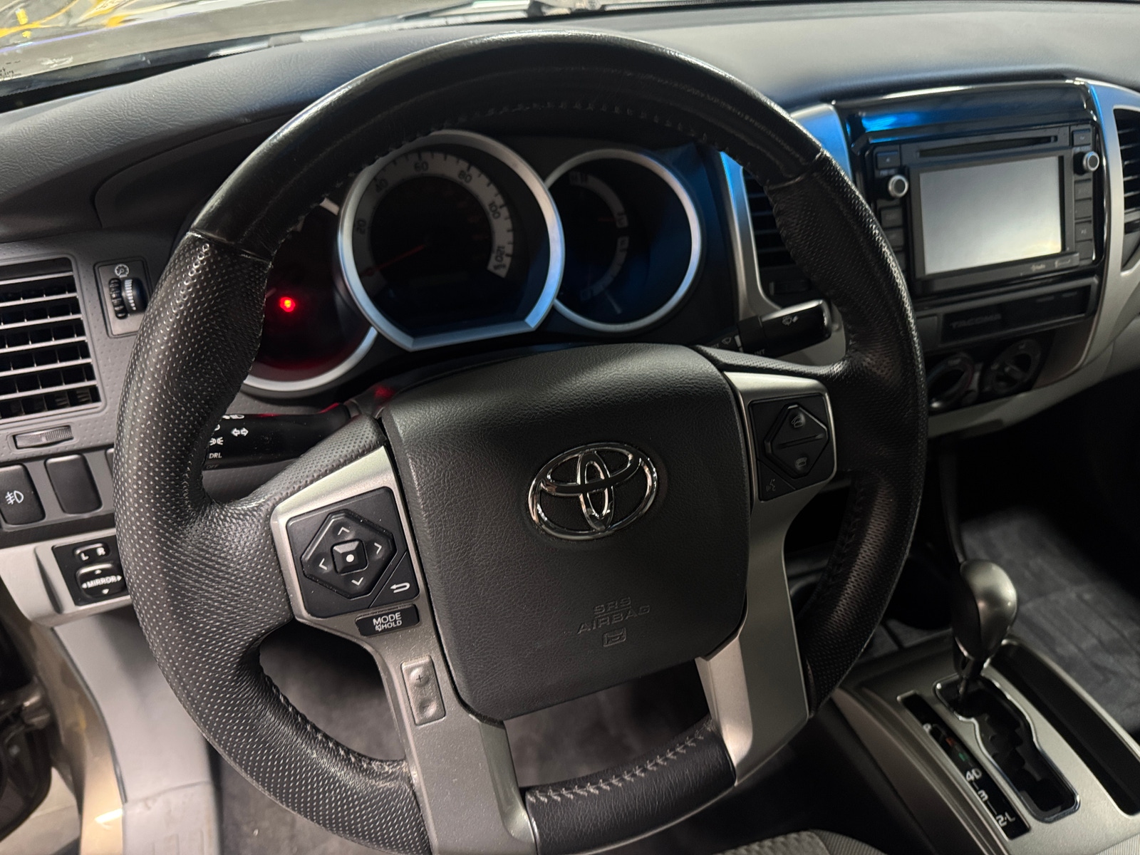 Thumbnail: 2015 Toyota Tacoma - 5