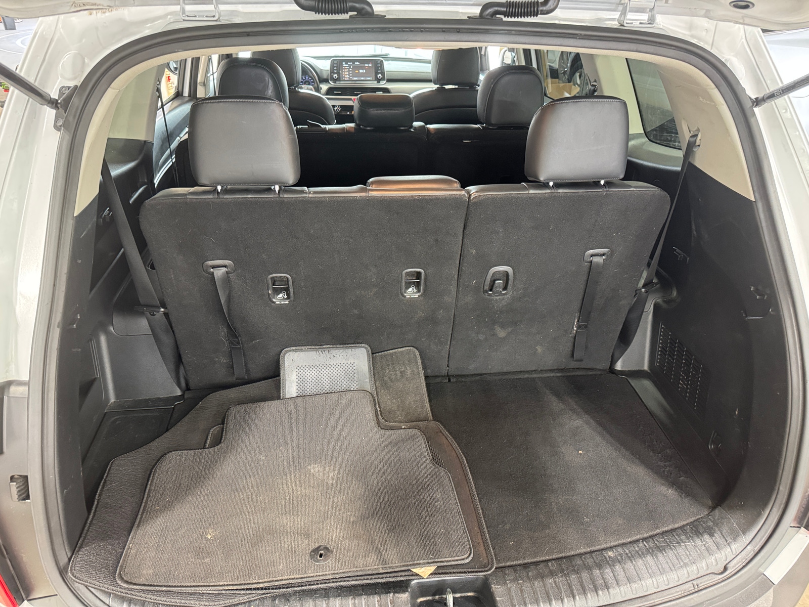 Thumbnail: 2020 Kia Telluride - 6