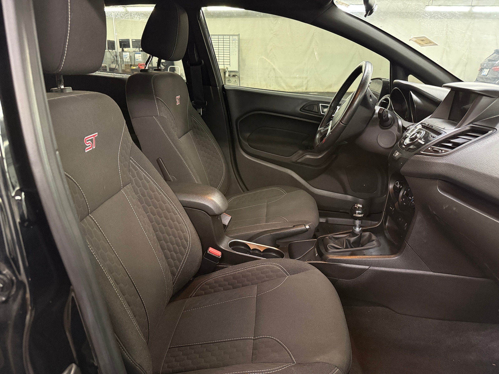 Thumbnail: 2016 Ford Fiesta - 2