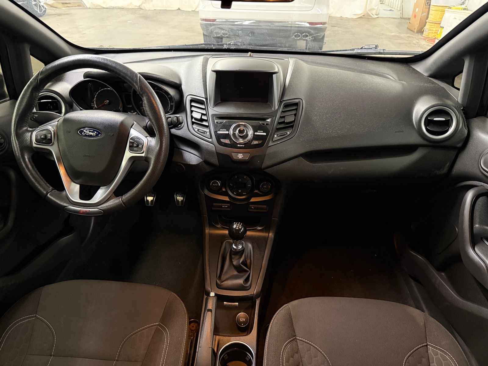 Thumbnail: 2016 Ford Fiesta - 3