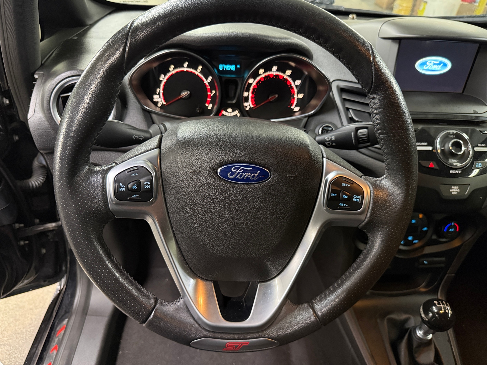 Thumbnail: 2016 Ford Fiesta - 5