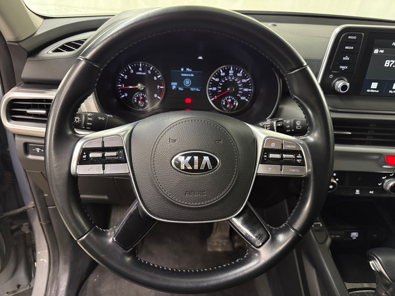 Thumbnail: 2020 Kia Telluride - 4