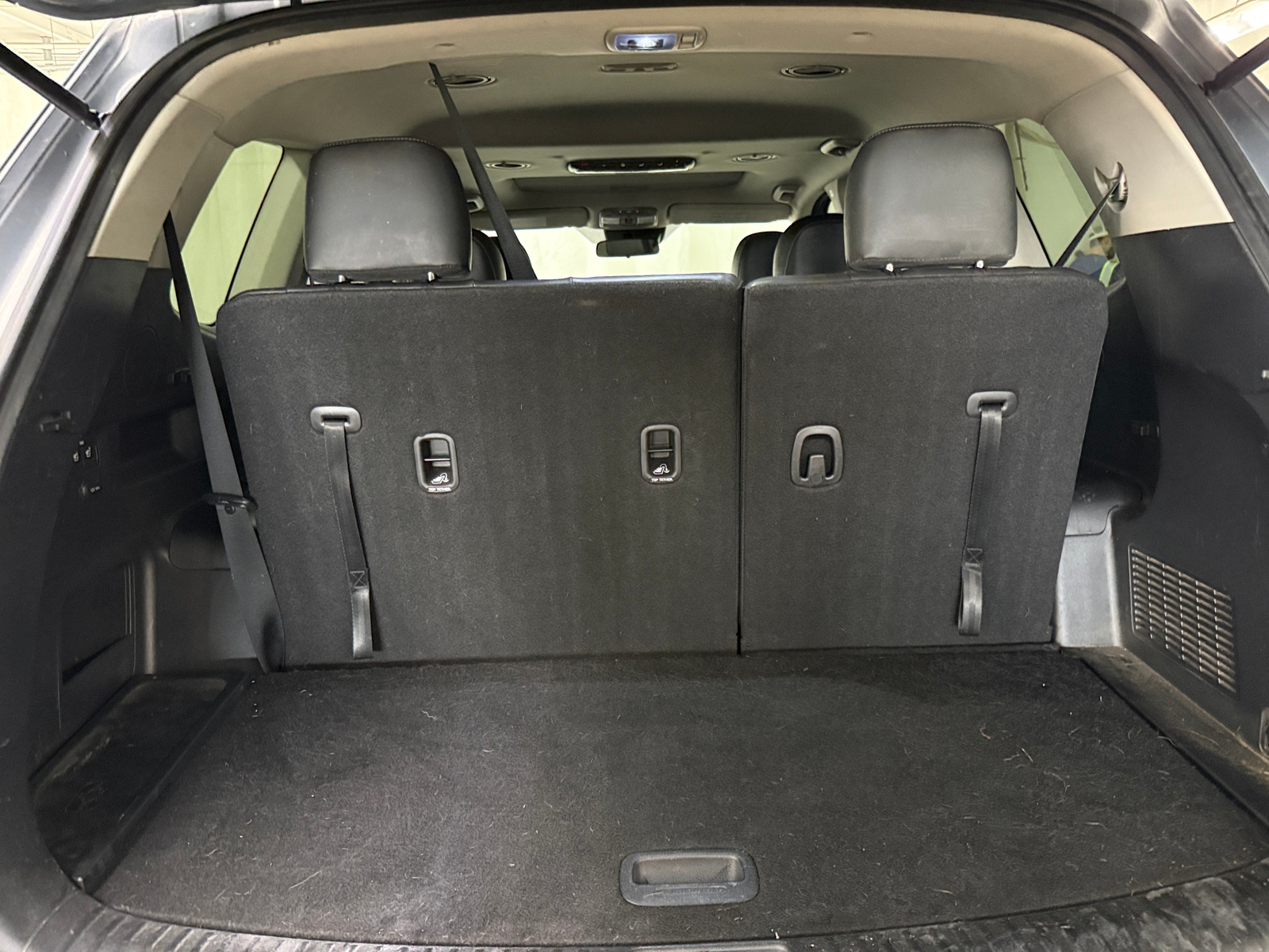 Thumbnail: 2020 Kia Telluride - 6