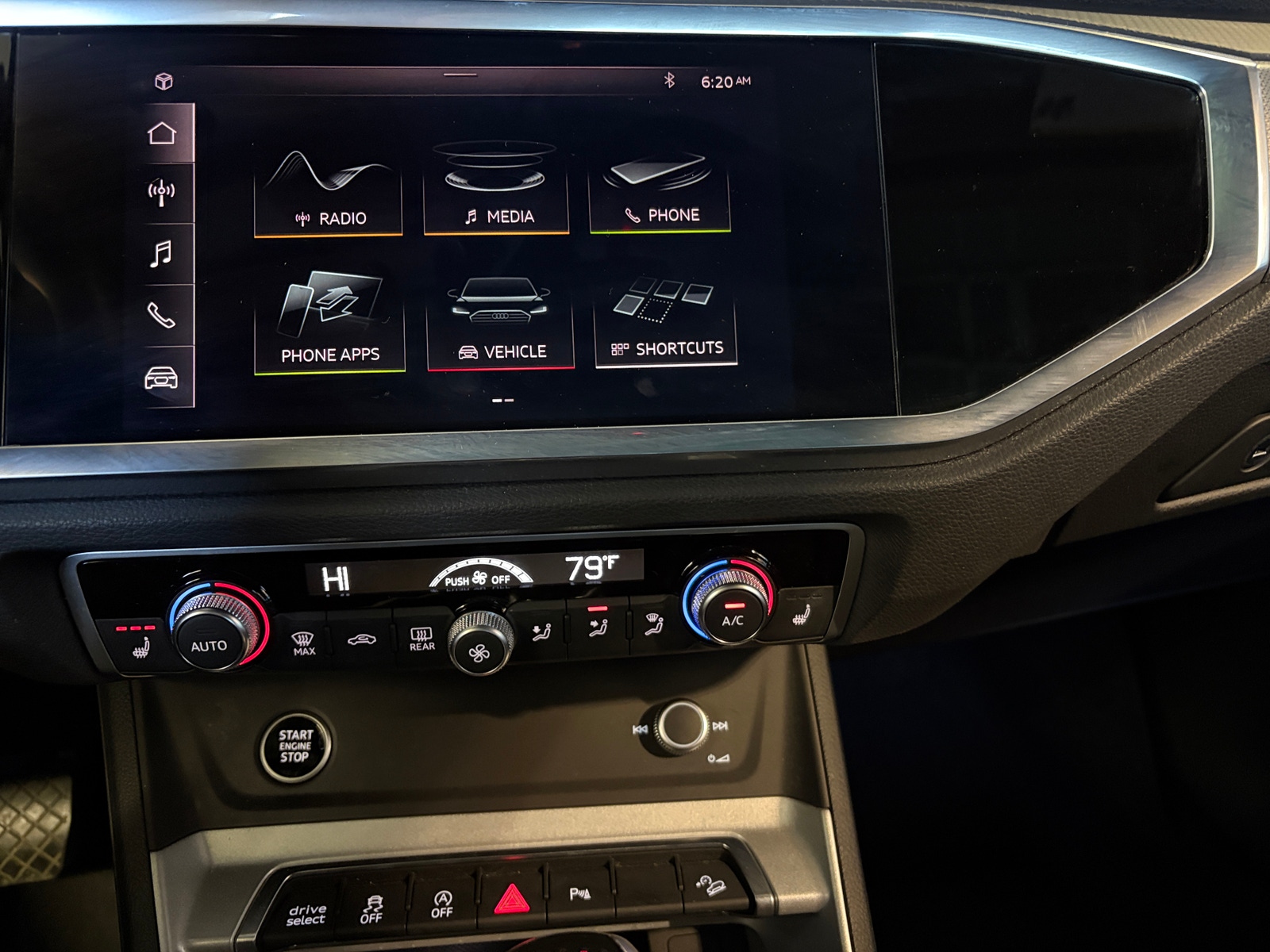 Thumbnail: 2021 Audi Q3 - 3