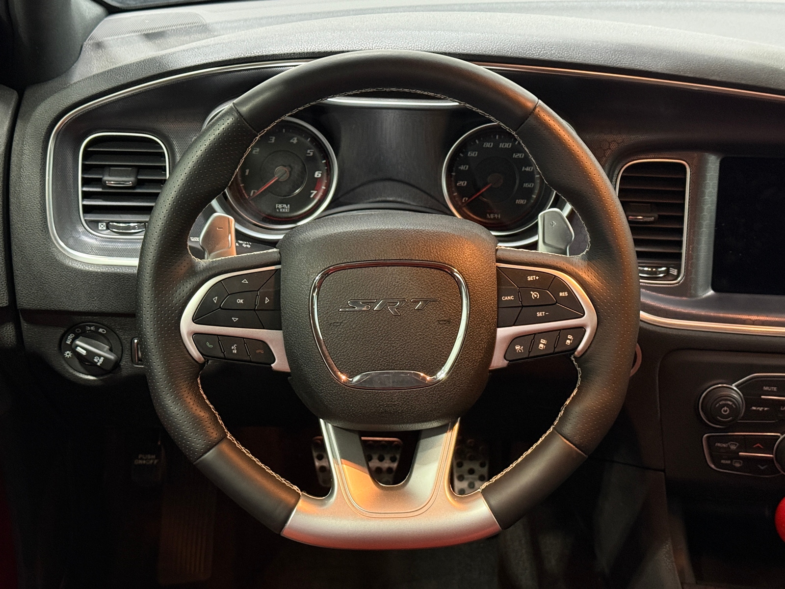 Thumbnail: 2018 Dodge Charger - 4