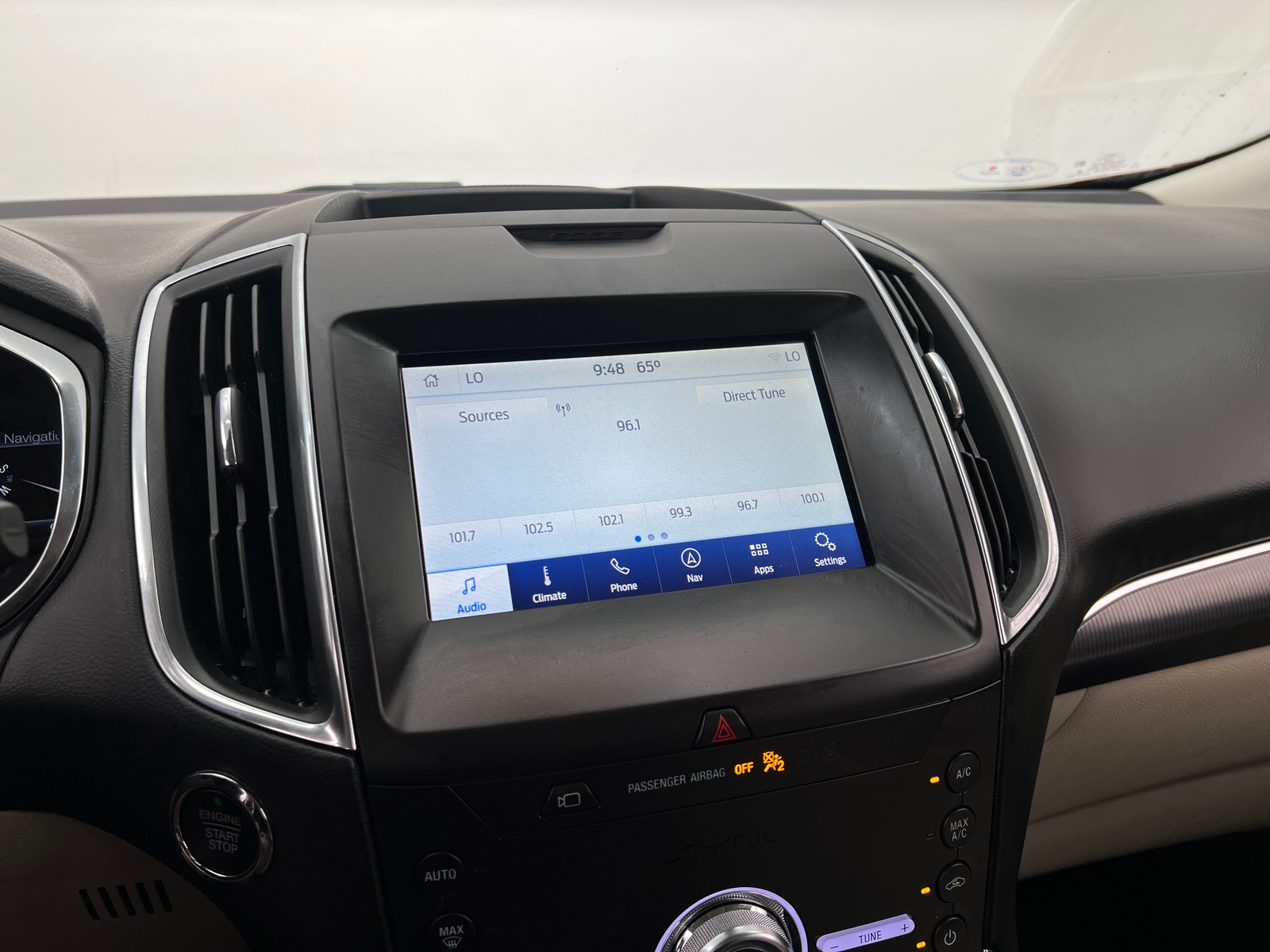 Thumbnail: 2020 Ford Edge - 3