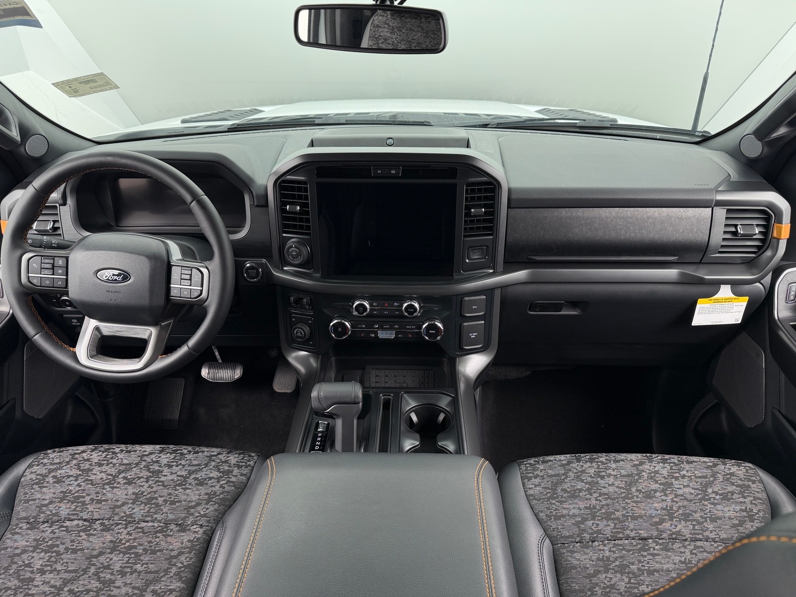 Thumbnail: 2025 Ford Econoline - 3