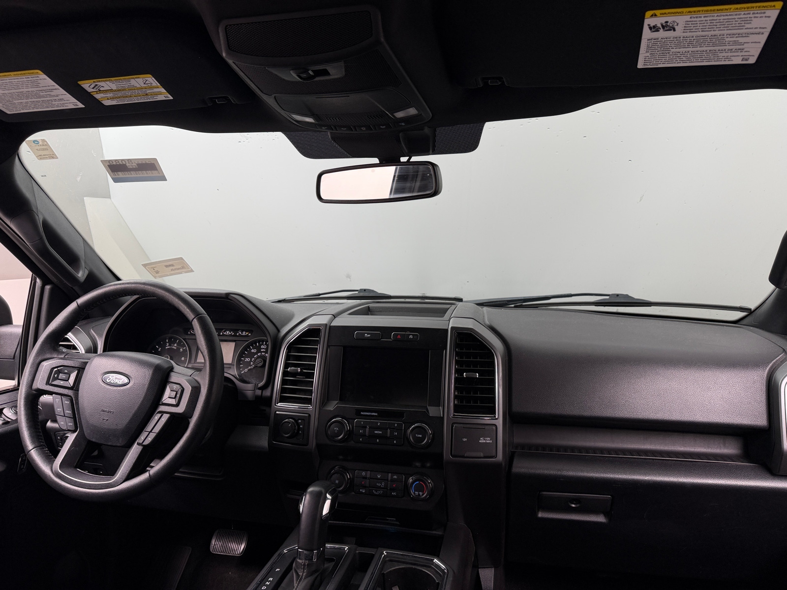 Thumbnail: 2020 Ford Econoline - 3