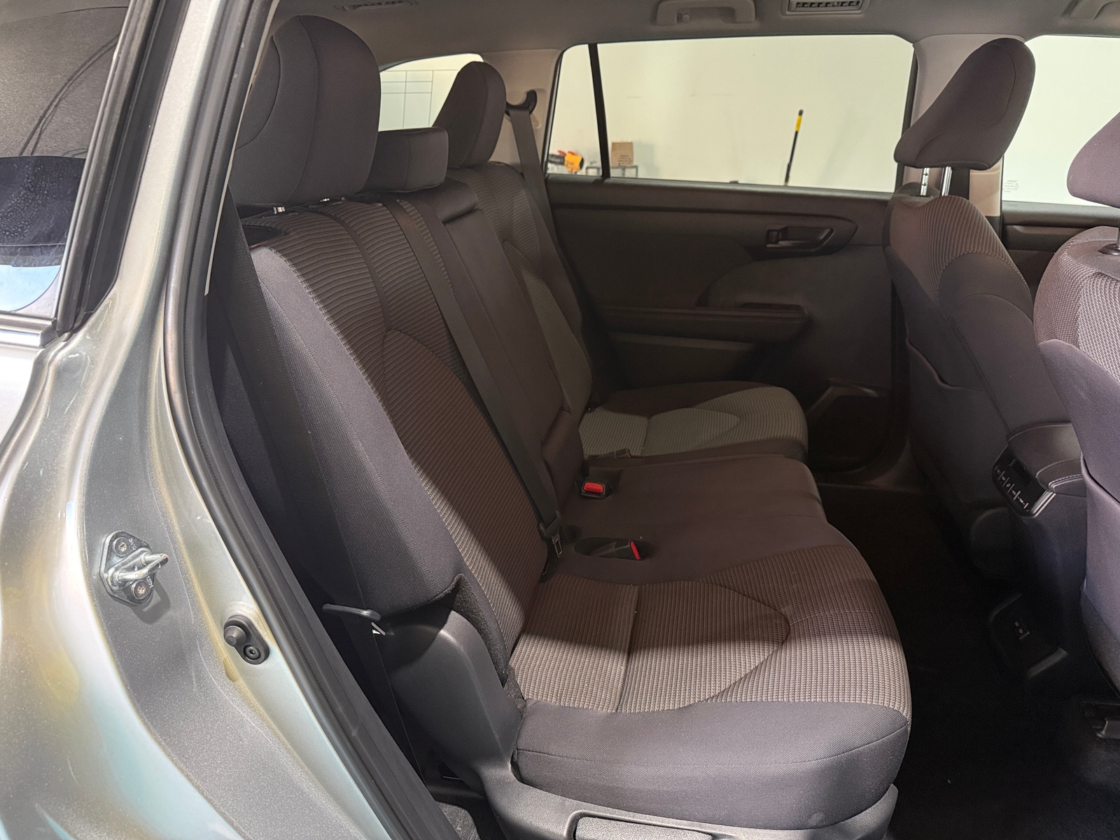 Thumbnail: 2025 Toyota Highlander - 6