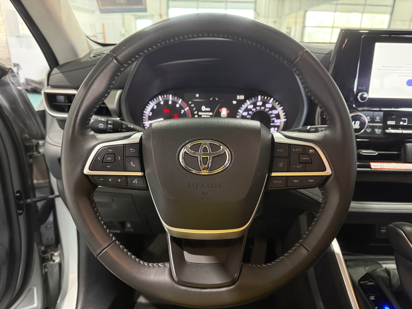 Thumbnail: 2025 Toyota Highlander - 5