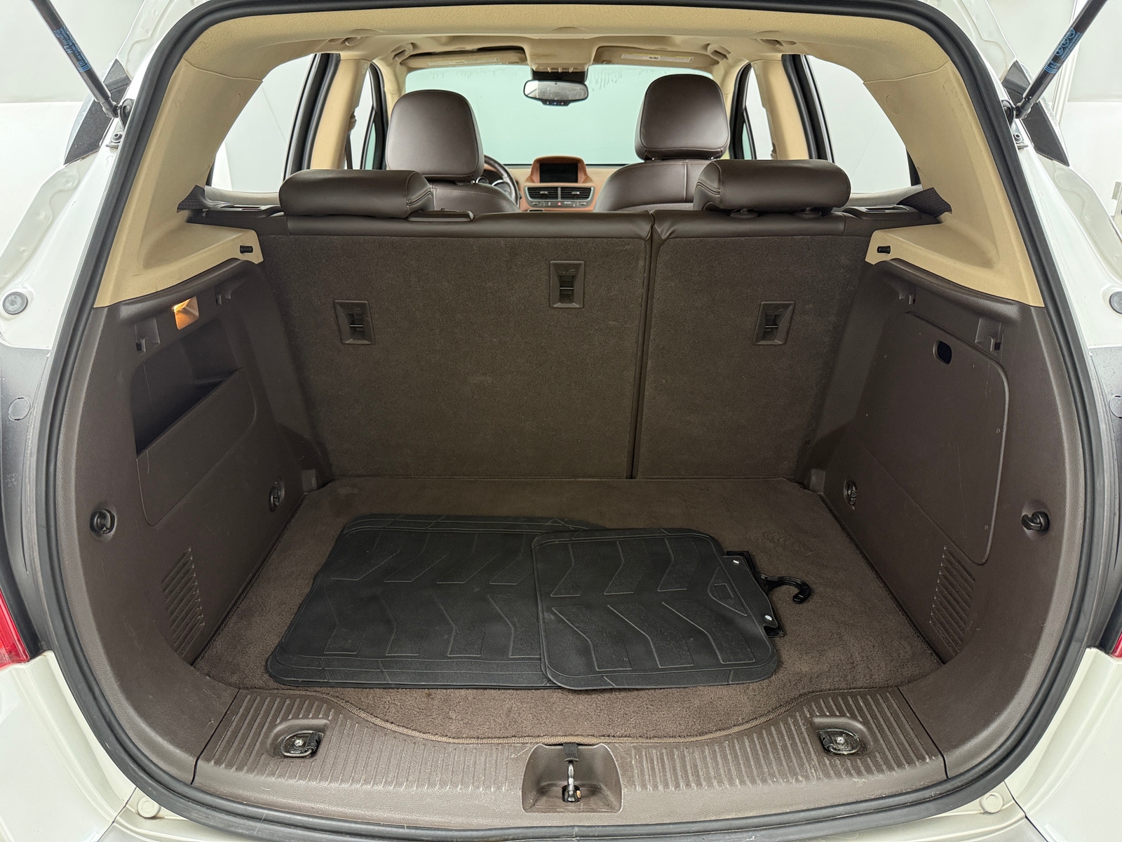 Thumbnail: 2016 Buick Encore - 6