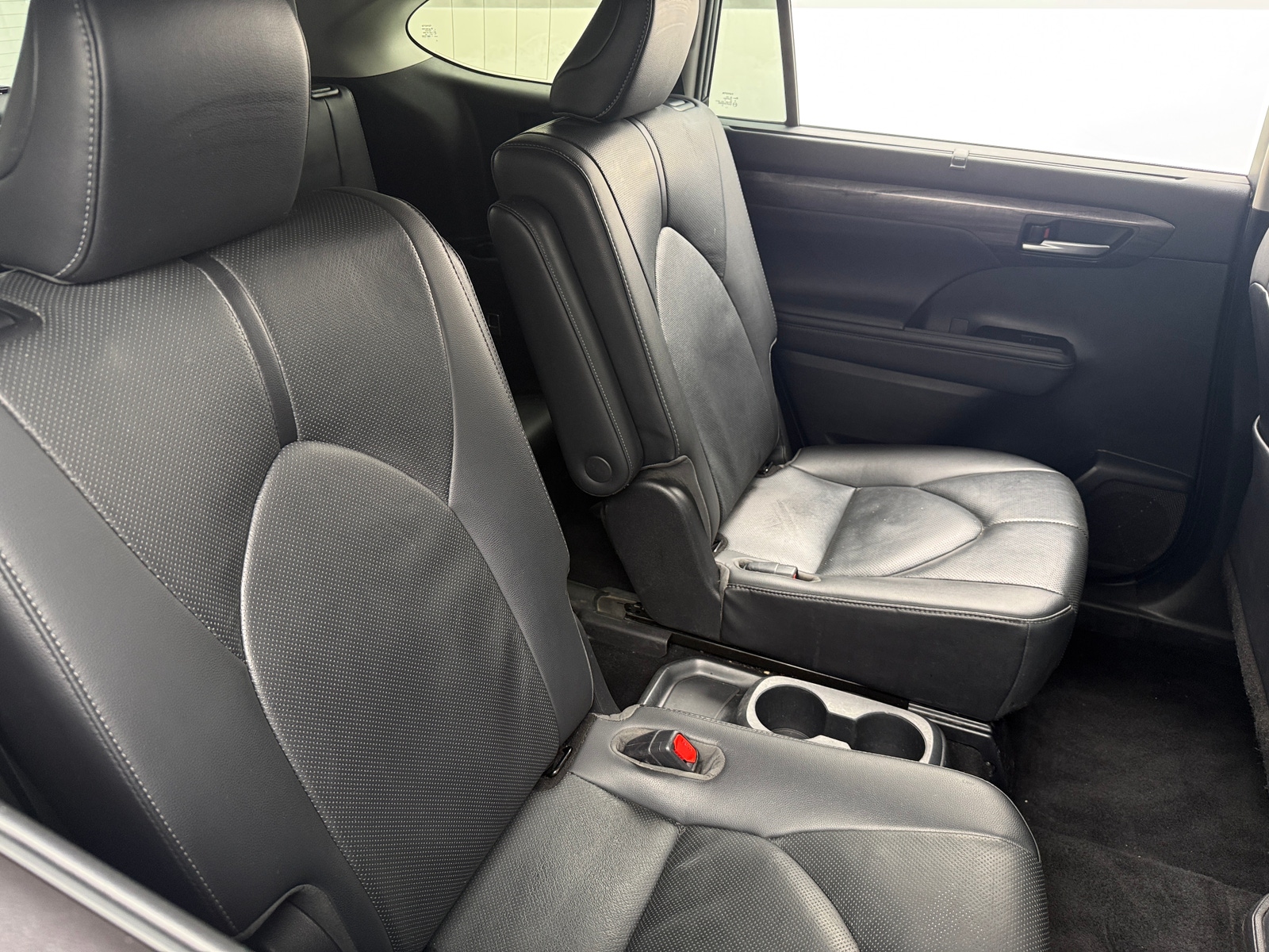 Thumbnail: 2020 Toyota Highlander - 5