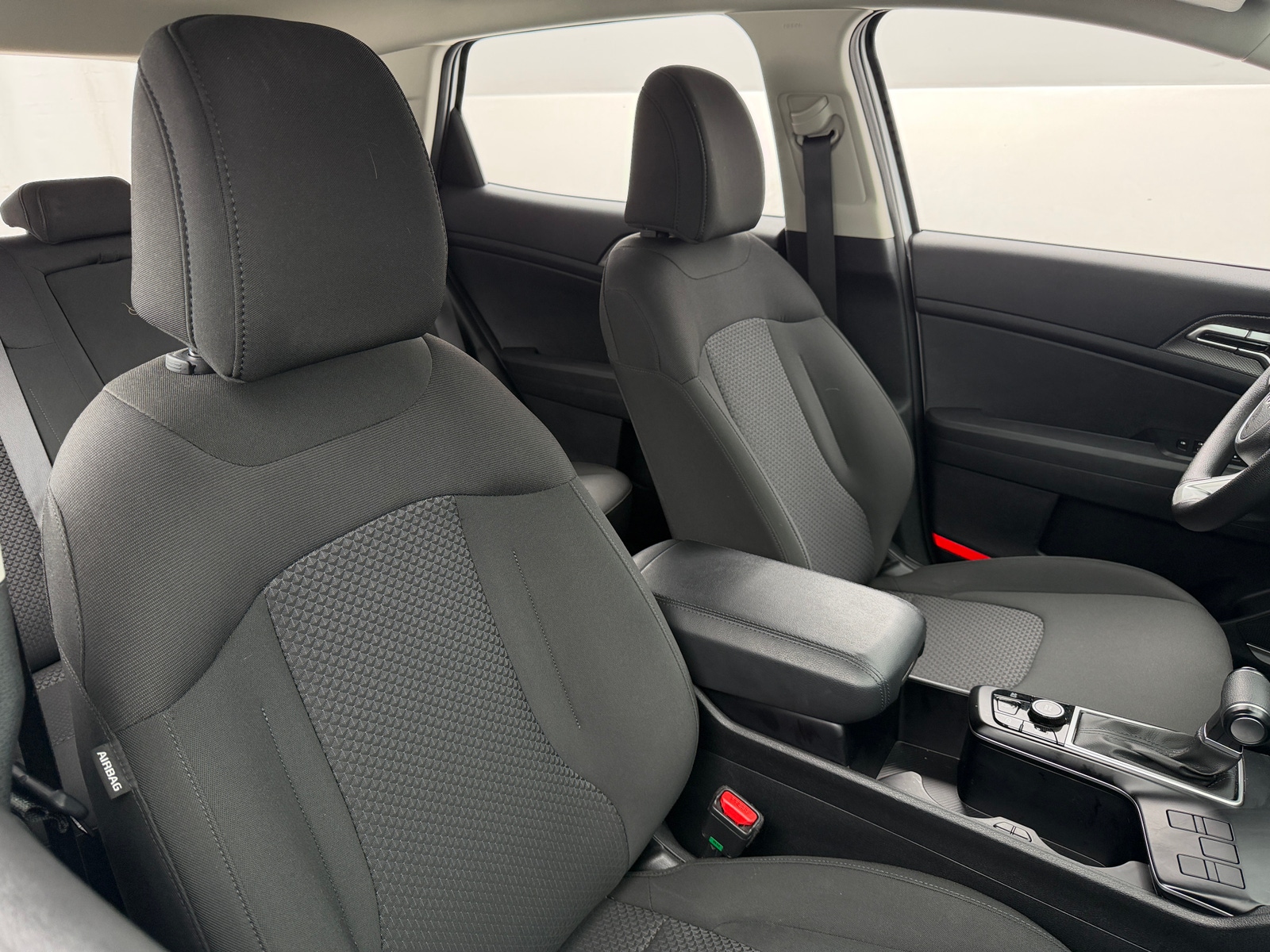 Thumbnail: 2025 Kia Sportage - 2