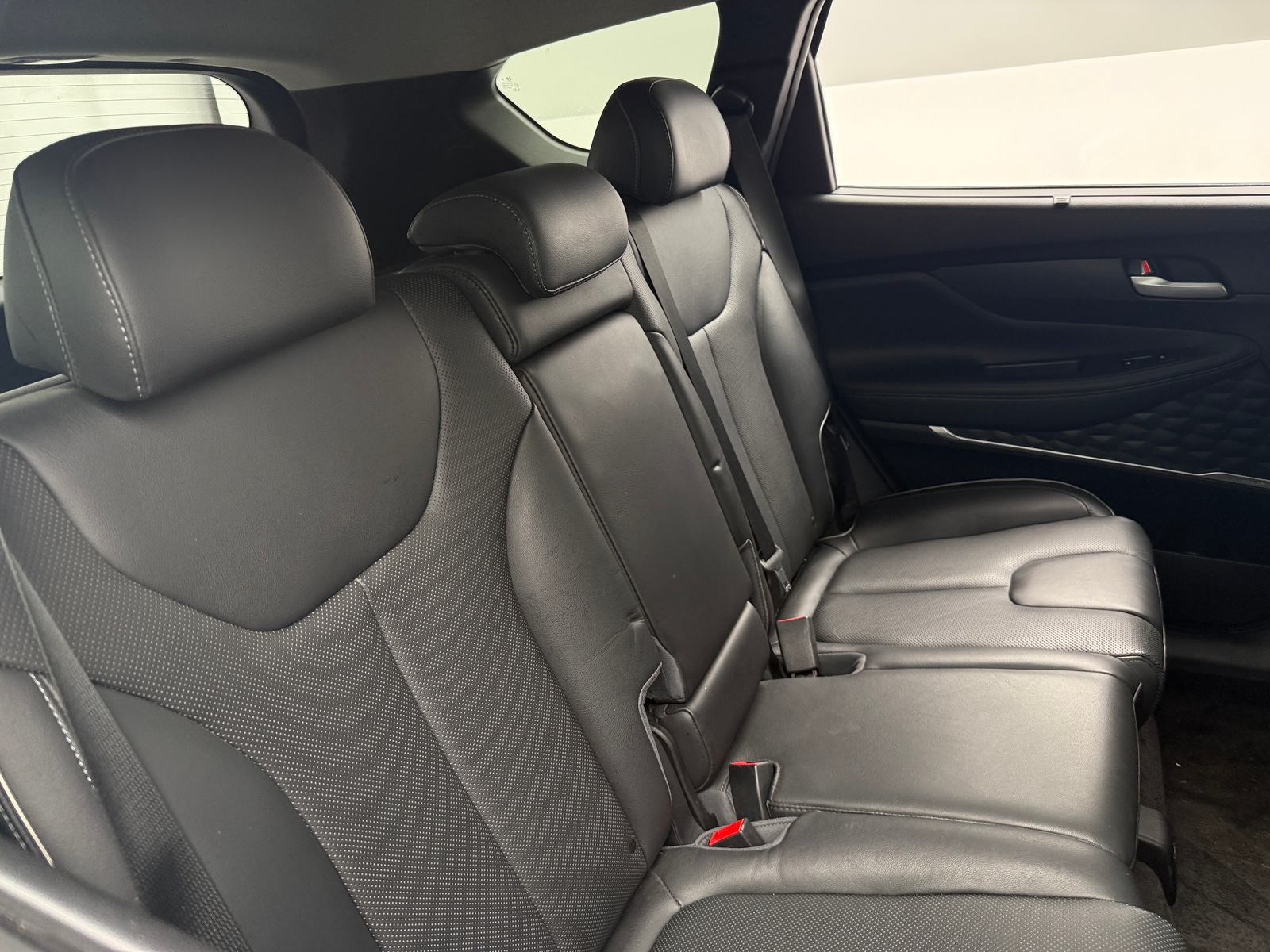 Thumbnail: 2022 Hyundai Santa Fe - 5