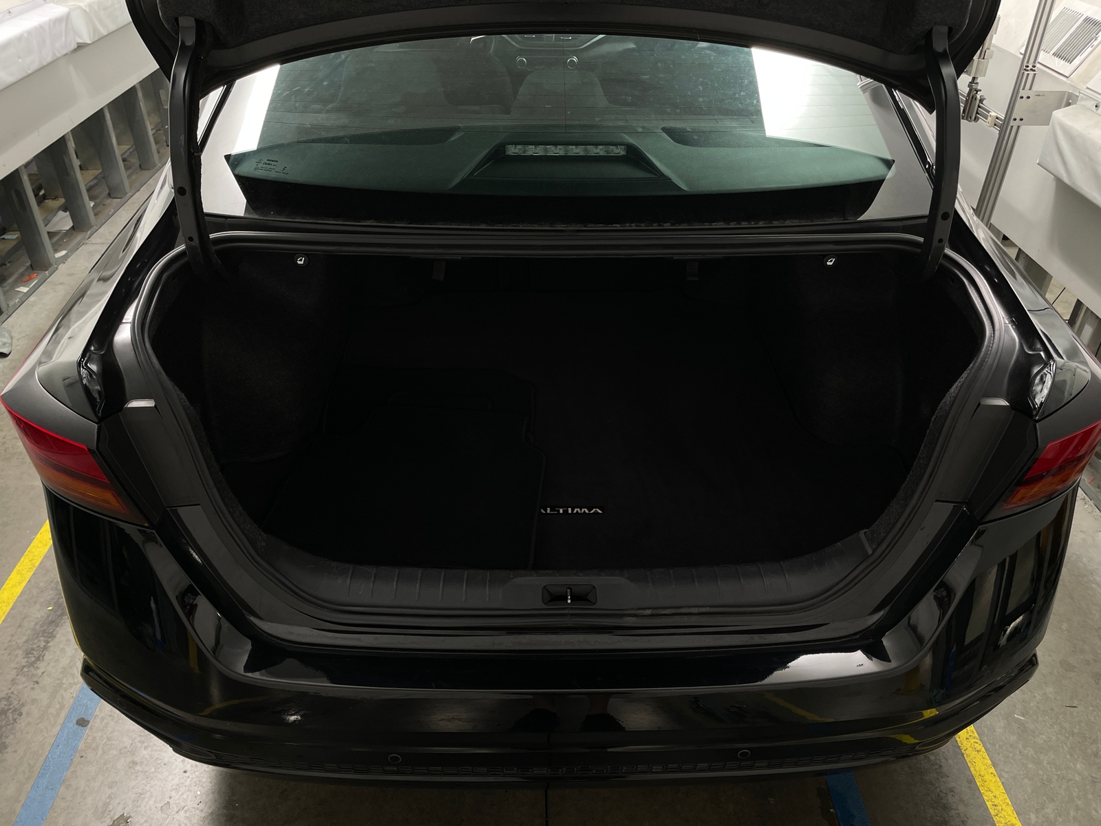 Thumbnail: 2025 Nissan Altima - 7