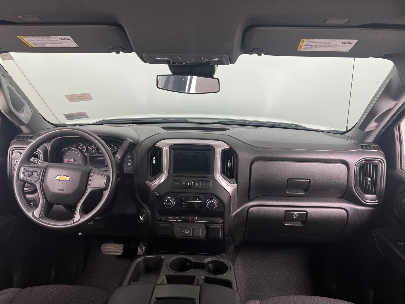 Thumbnail: 2022 Chevrolet Silverado 1500 - 3
