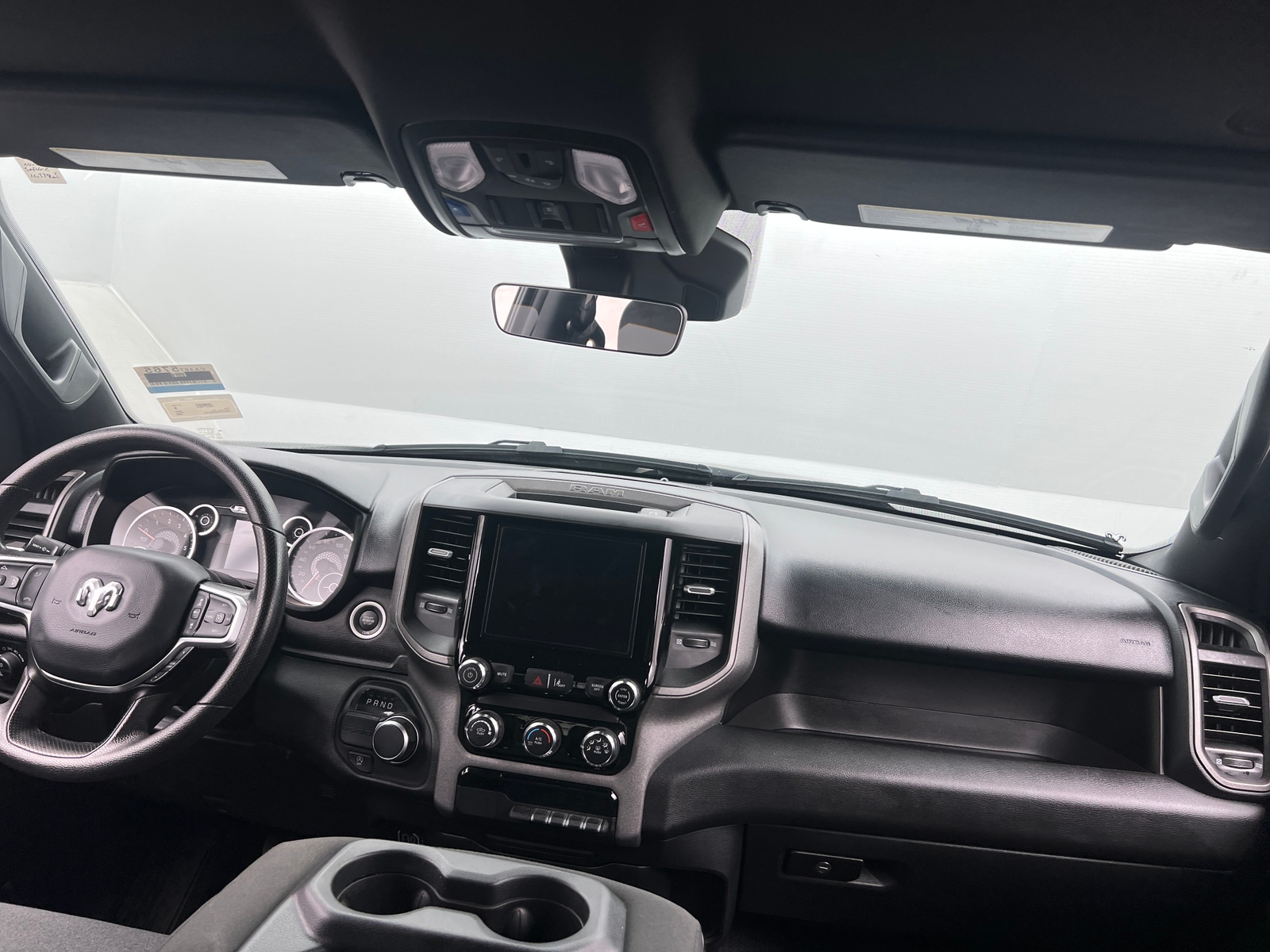 Thumbnail: 2025 RAM 1500 - 3