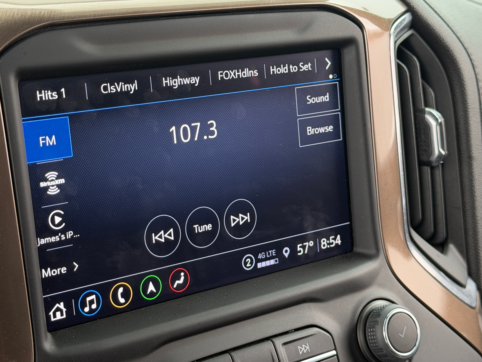 Thumbnail: 2022 Chevrolet Silverado 2500 - 3