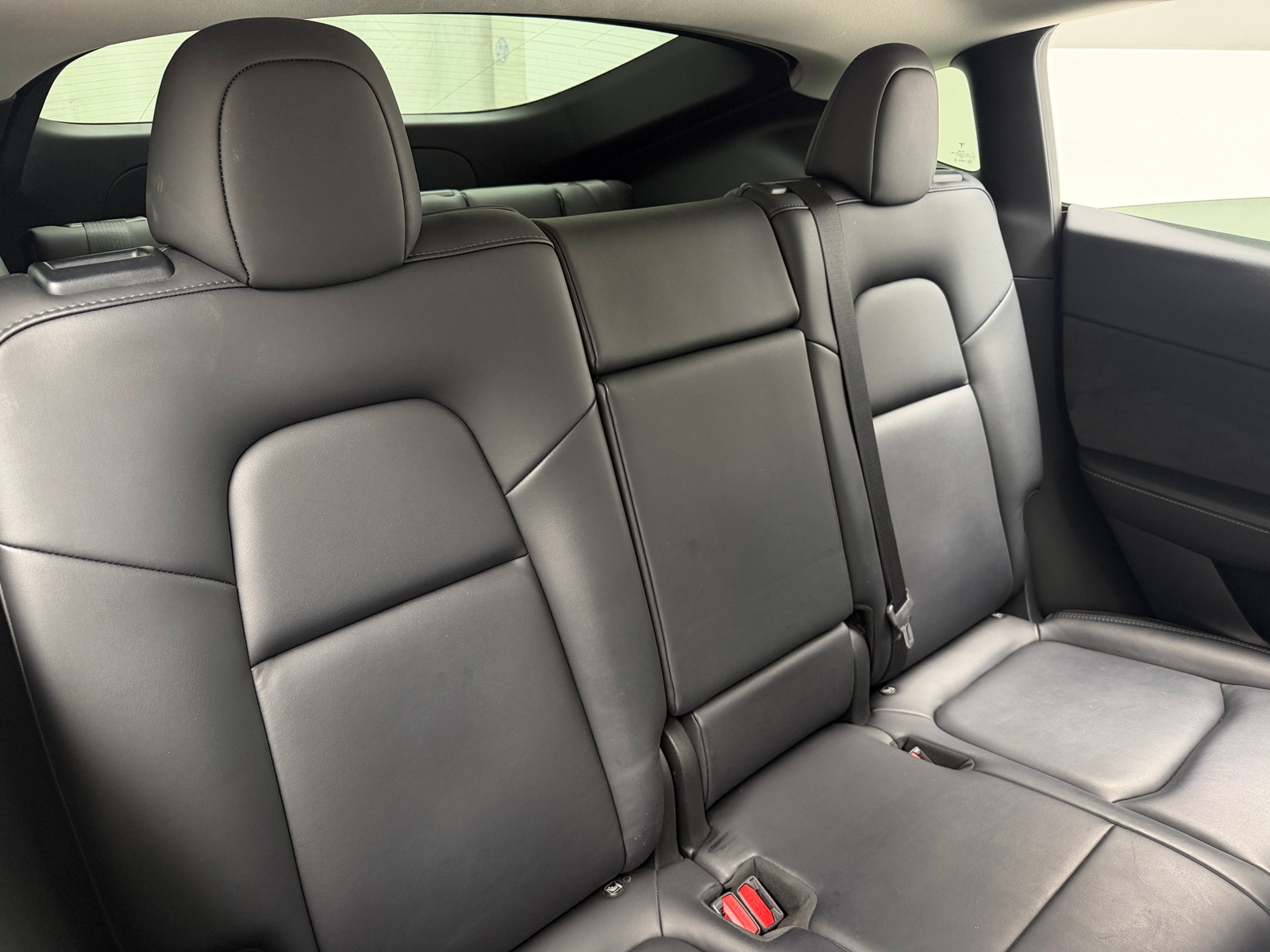 Thumbnail: 2023 Tesla Model Y - 4