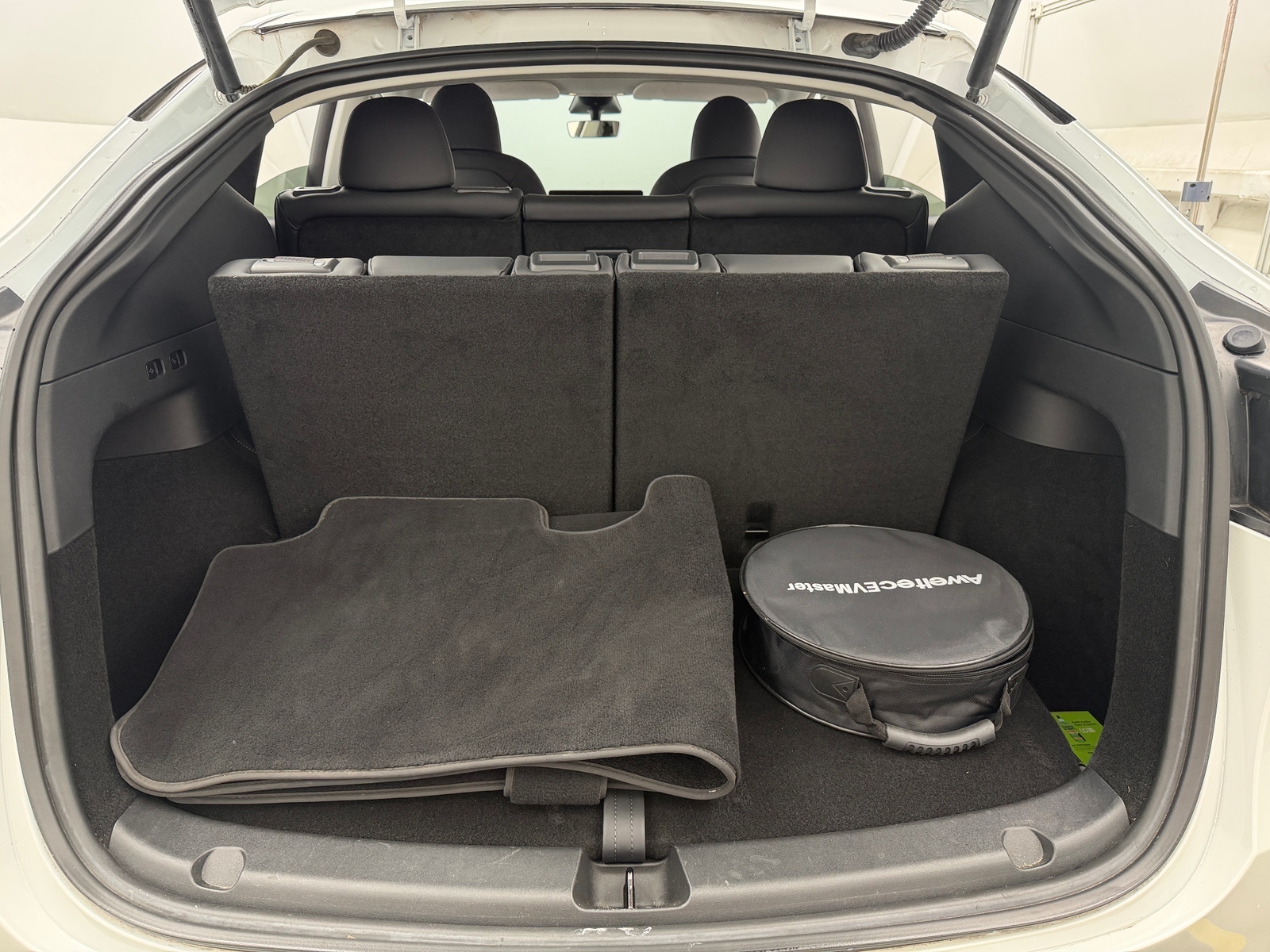 Thumbnail: 2023 Tesla Model Y - 5