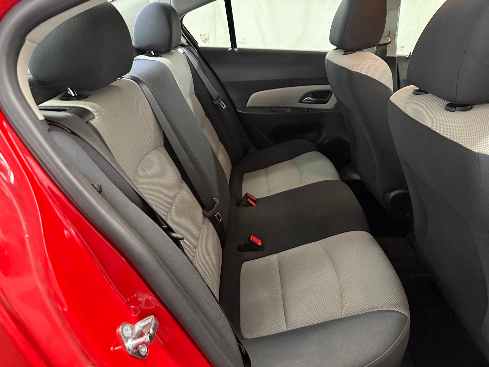 Thumbnail: 2015 Chevrolet Cruze - 6