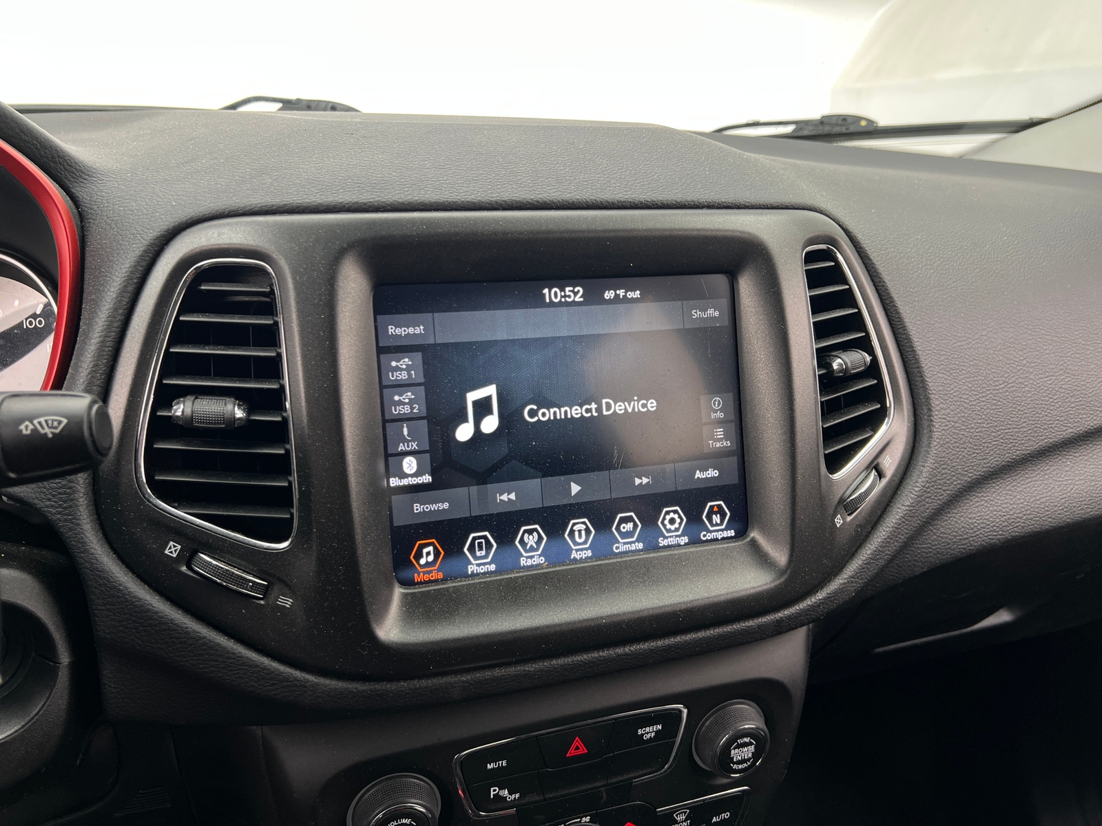 Thumbnail: 2018 Jeep Compass - 4