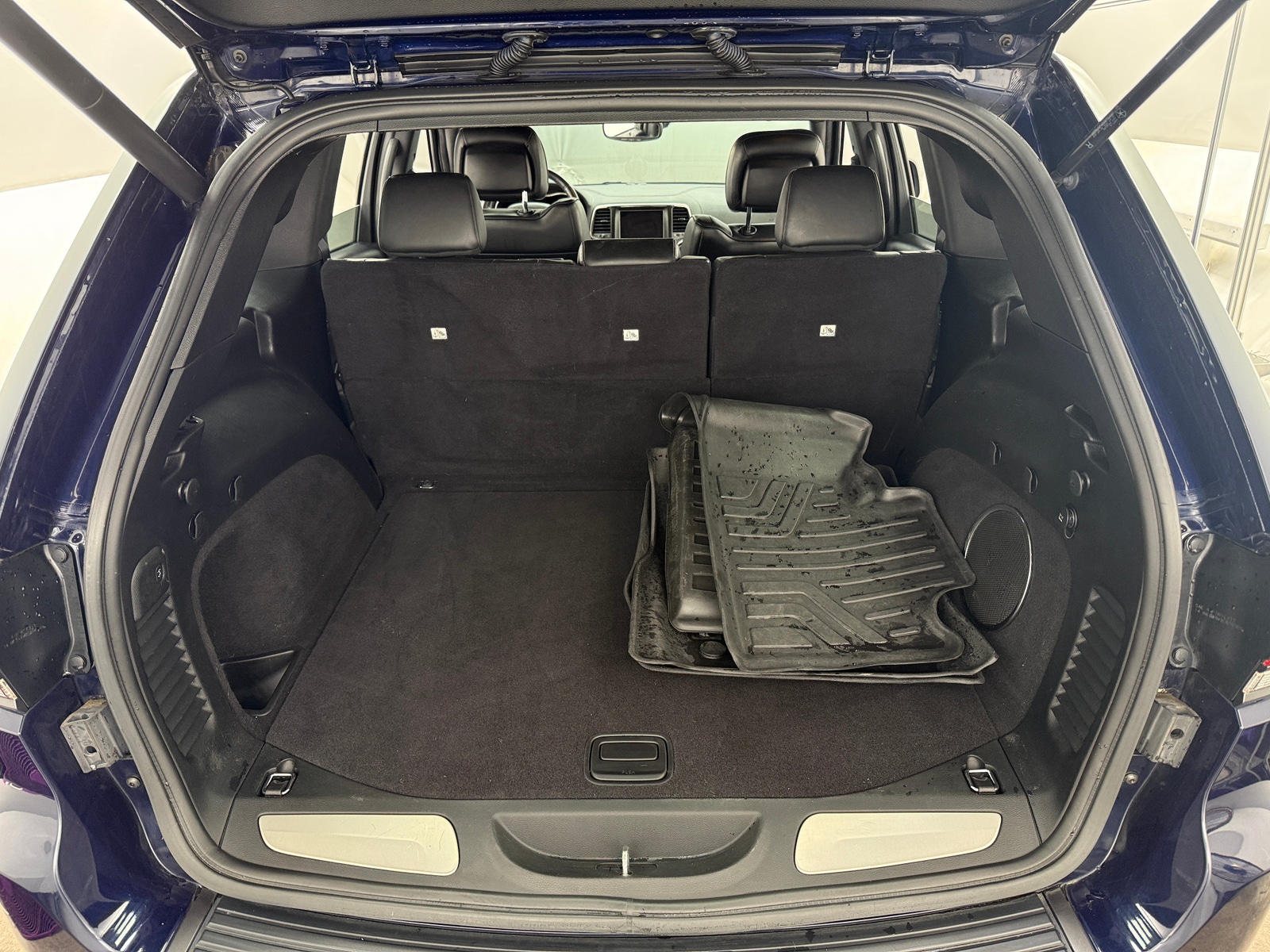 Thumbnail: 2018 Jeep Grand Cherokee - 6