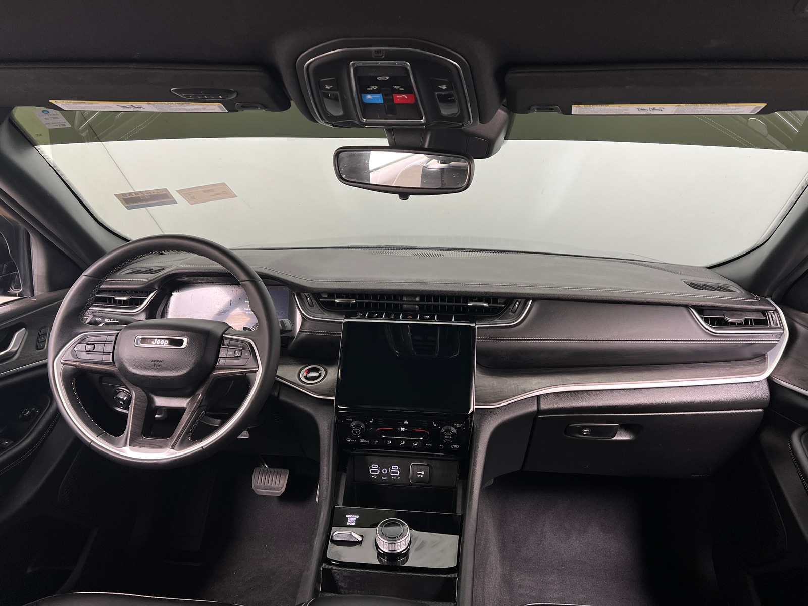 Thumbnail: 2024 Jeep Grand Cherokee - 2