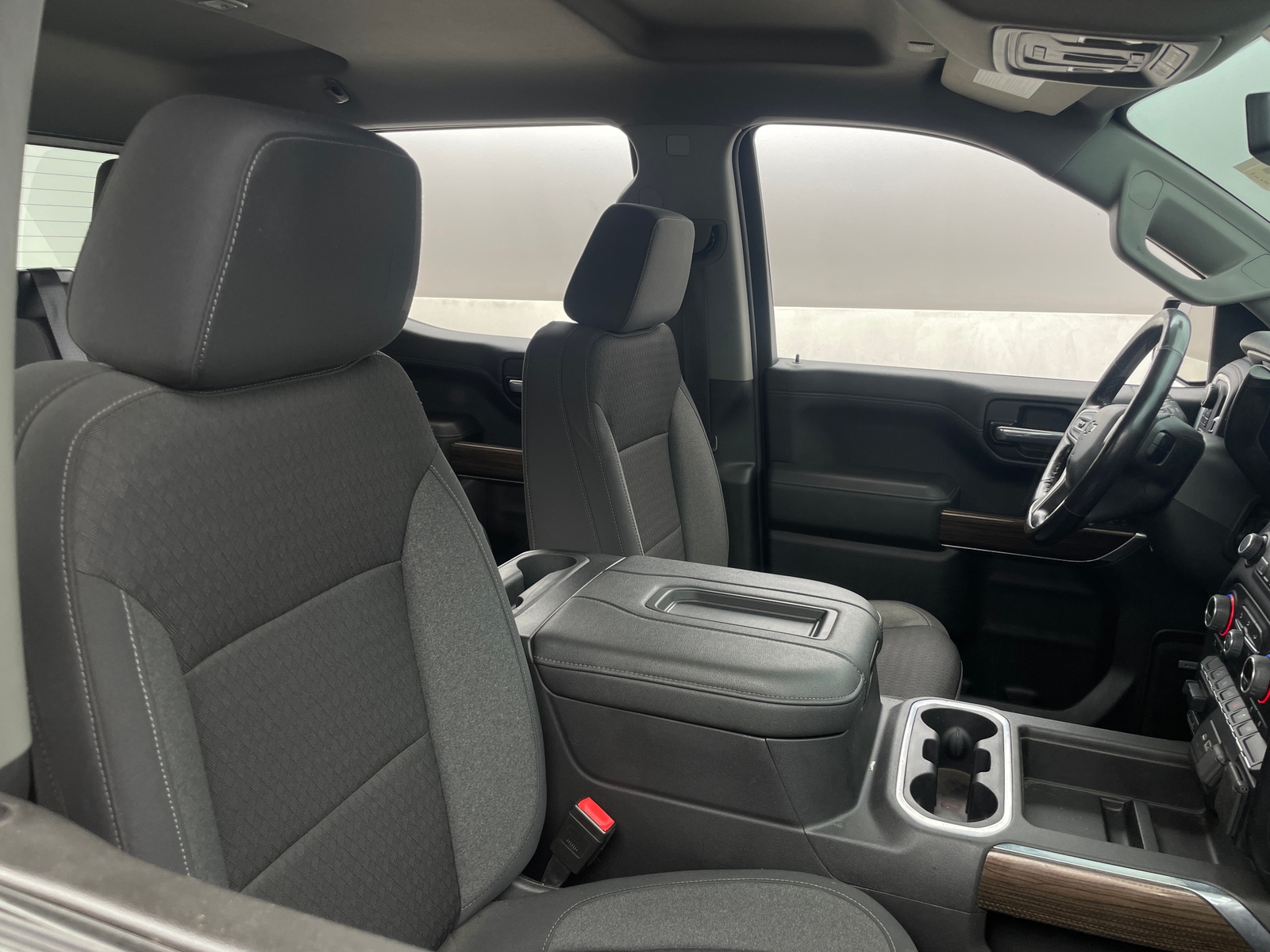 Thumbnail: 2022 Chevrolet Silverado 1500 - 2