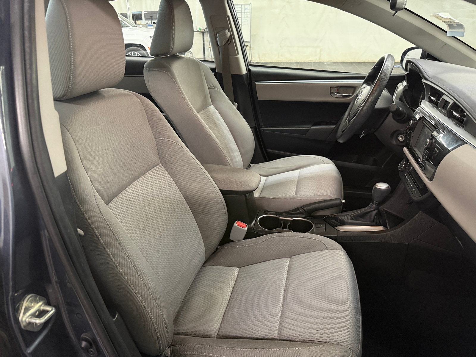 Thumbnail: 2016 Toyota Corolla - 2